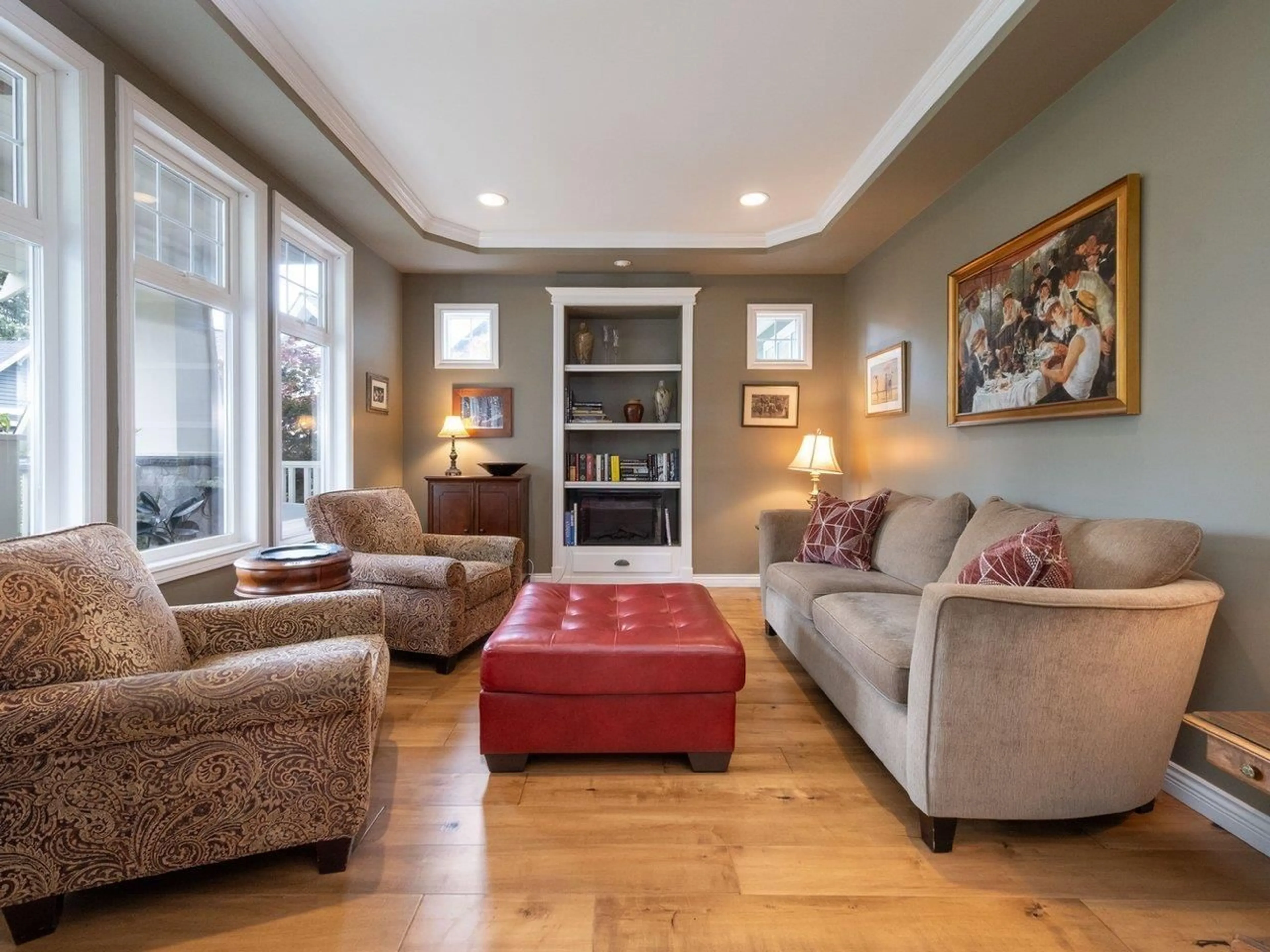 Living room with furniture, unknown for 12851 25, Surrey British Columbia V4P9W7