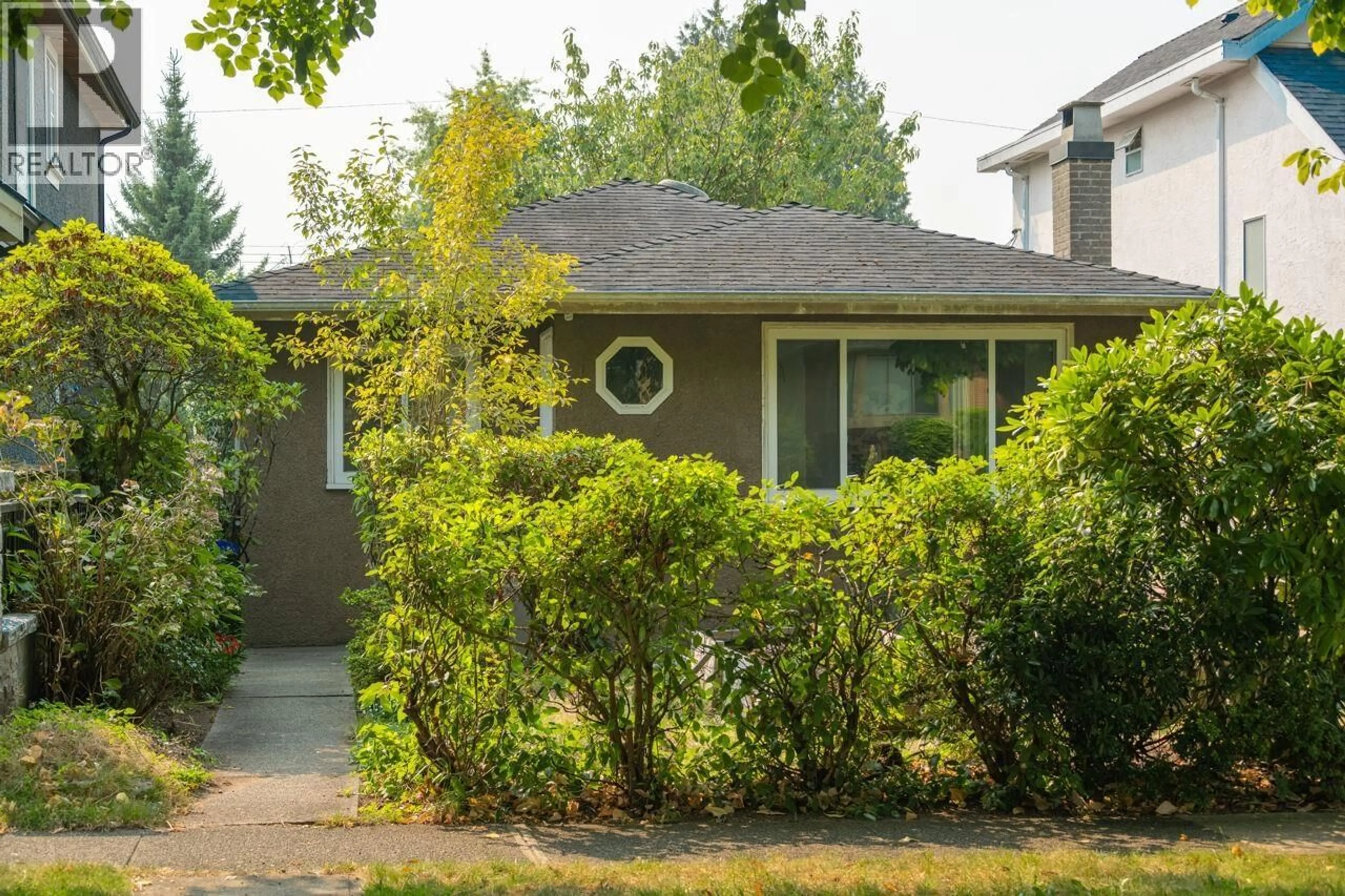 Unknown for 1618 65TH AVENUE, Vancouver British Columbia V6P2R3