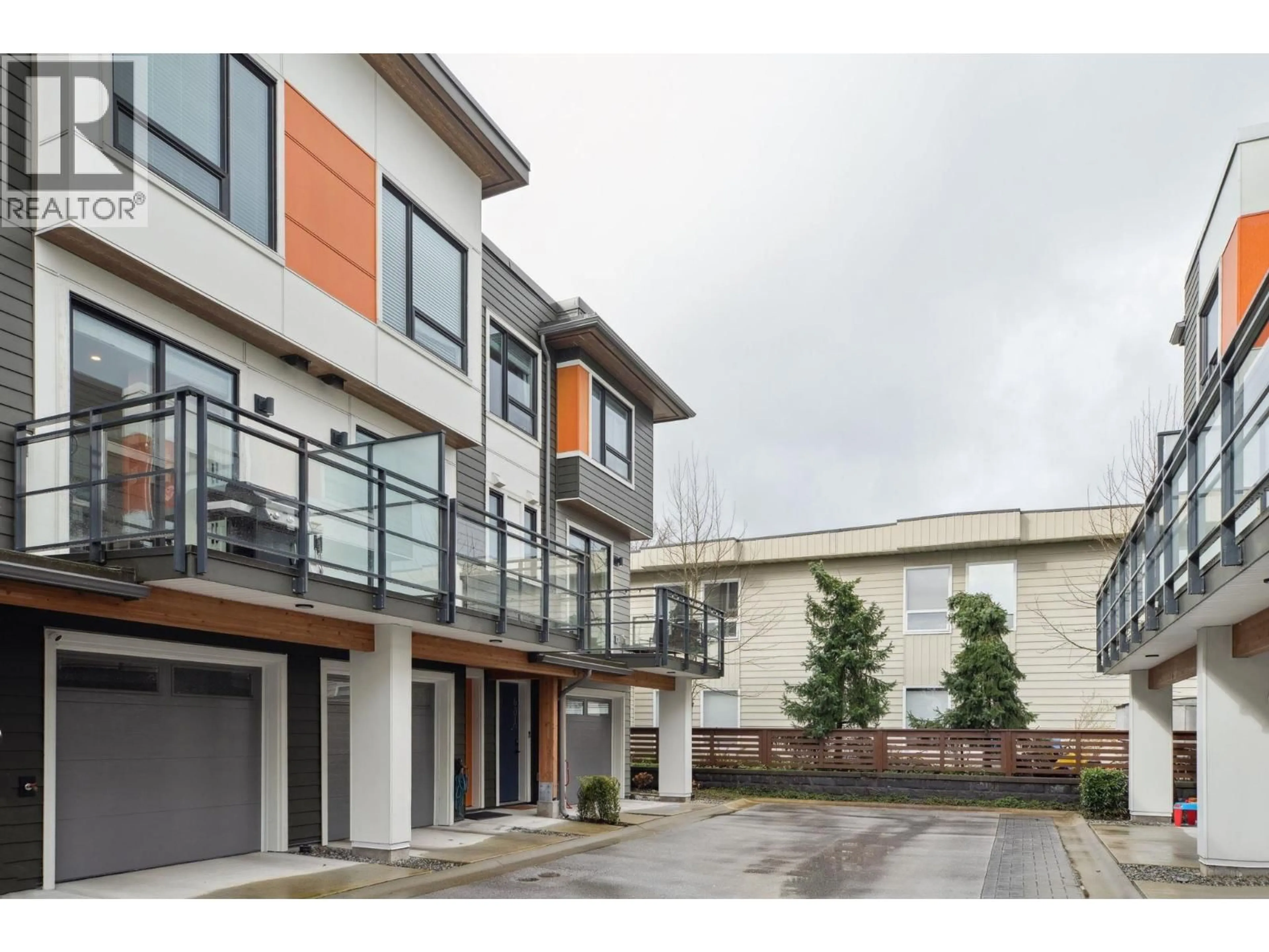 Unknown for 601 - 3021 ST GEORGE STREET, Port Moody British Columbia V3H0K3