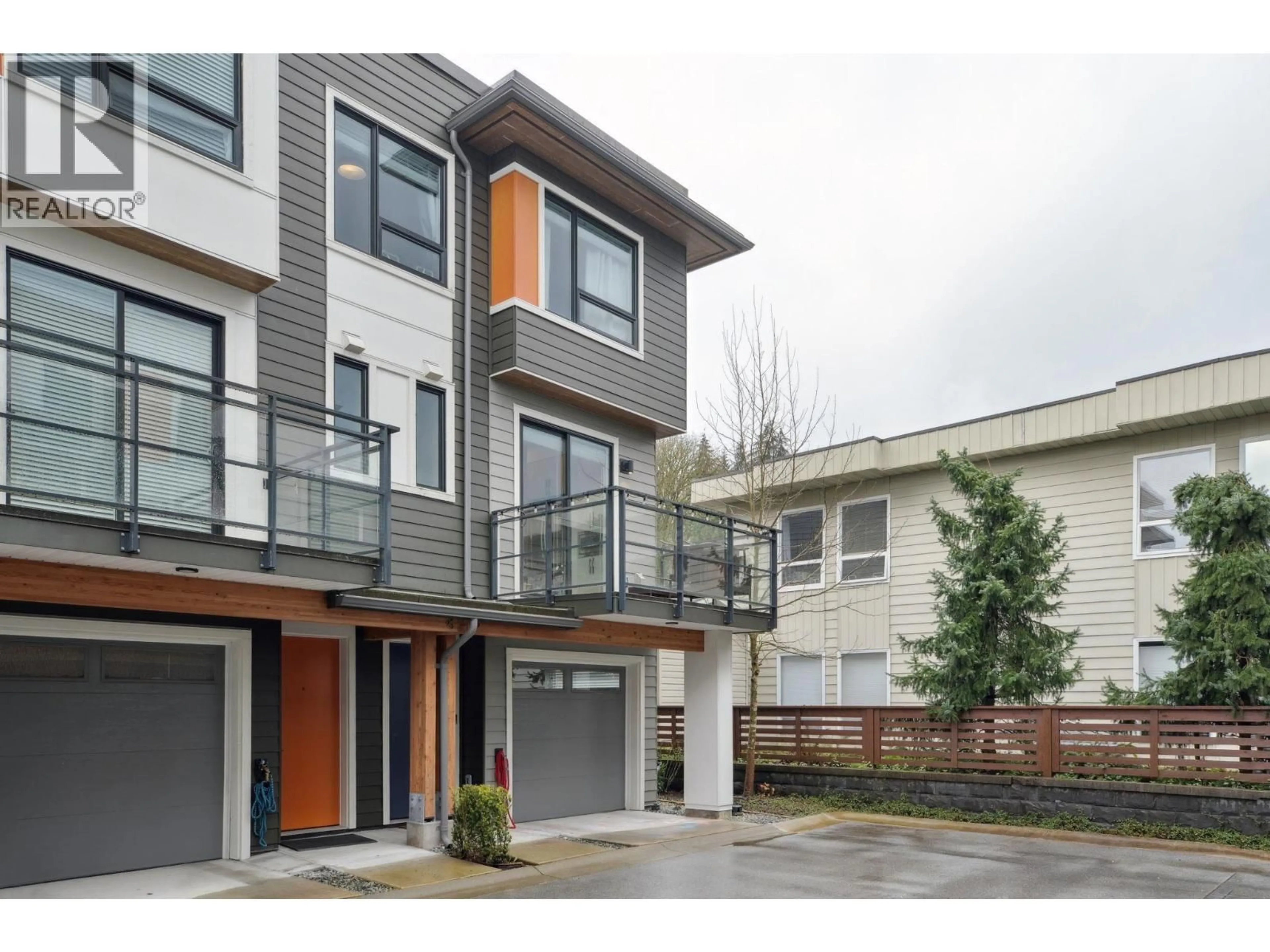 Home with vinyl exterior material, street for 601 - 3021 ST GEORGE STREET, Port Moody British Columbia V3H0K3