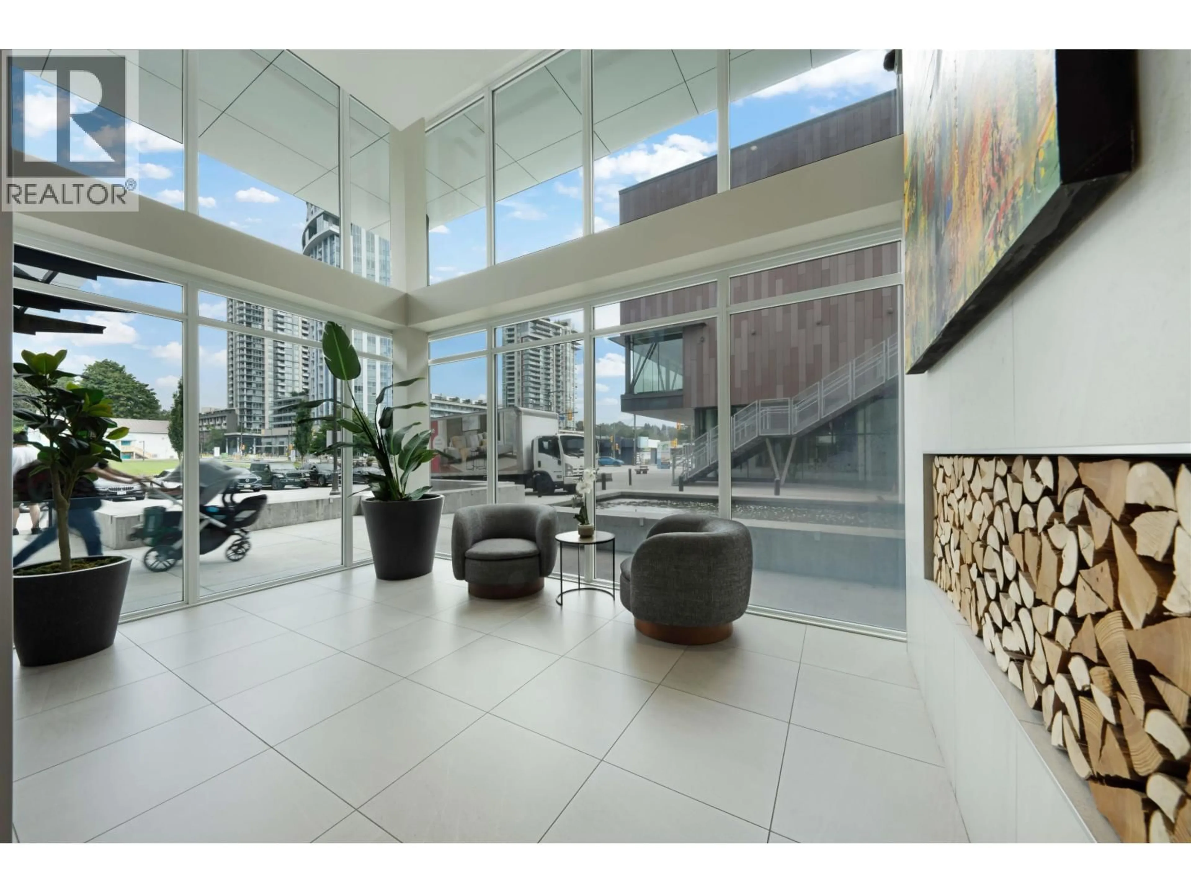 Lobby for 1604 - 1471 HUNTER STREET, North Vancouver British Columbia V7J1H3
