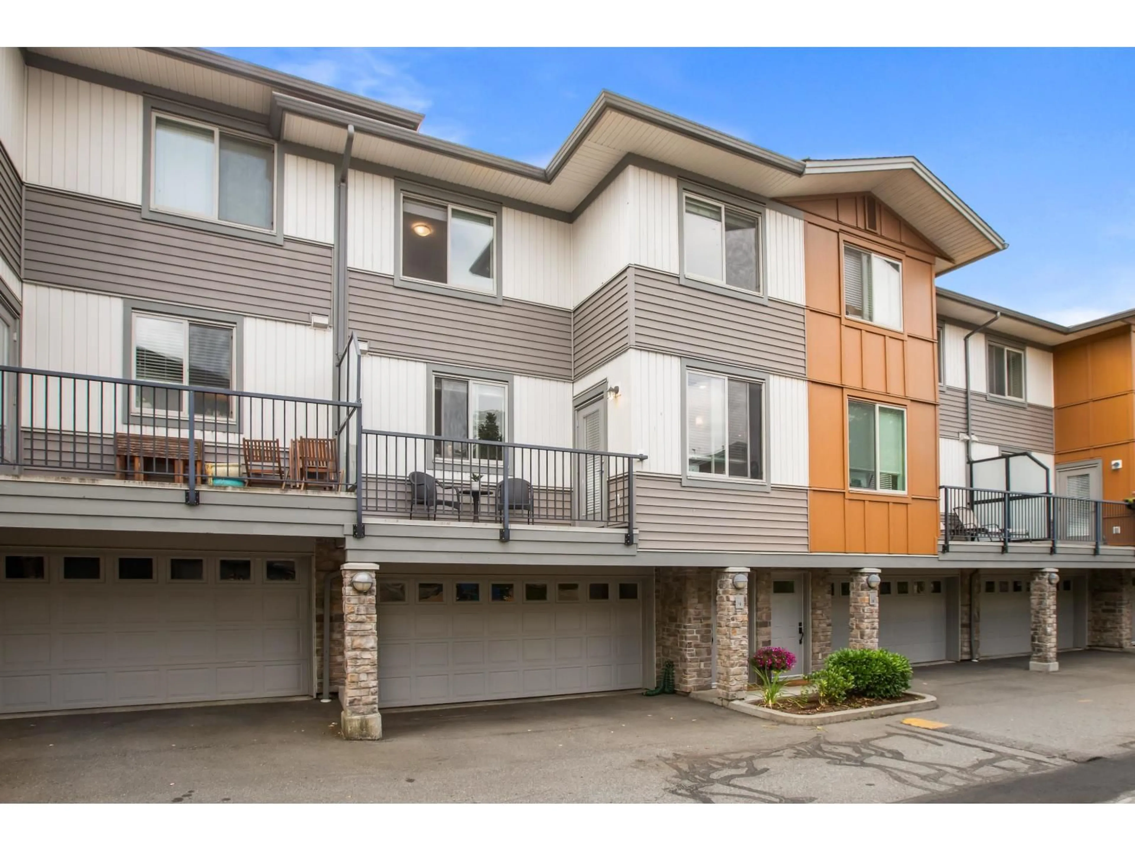 Unknown for 9 - 34248 KING, Abbotsford British Columbia V2S0B1