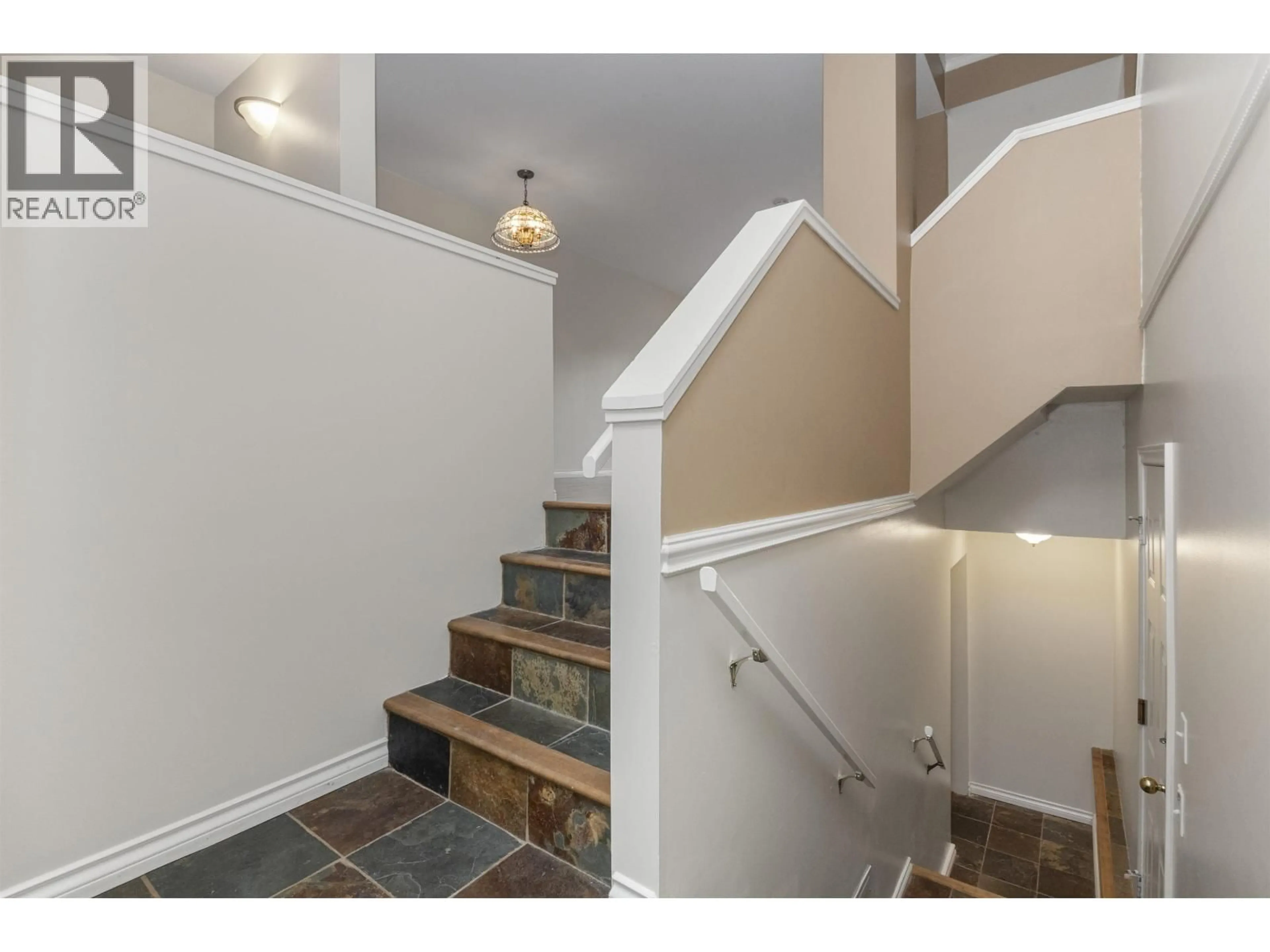 Unknown for 10 - 19252 119TH AVENUE, Pitt Meadows British Columbia V3Y2K4