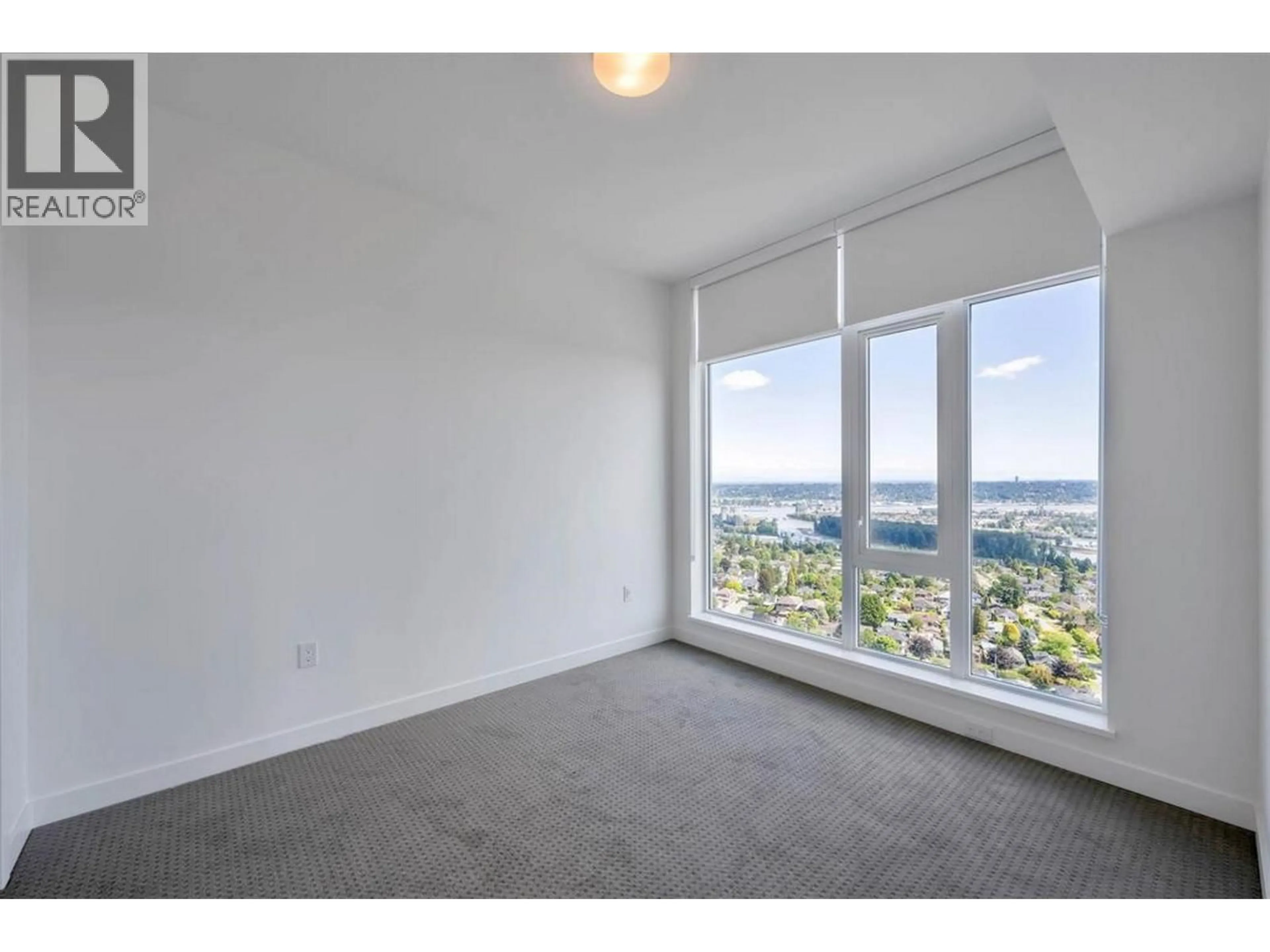 A pic of a room for 906 - 7769 PARK CRESCENT, Burnaby British Columbia V3N0J7