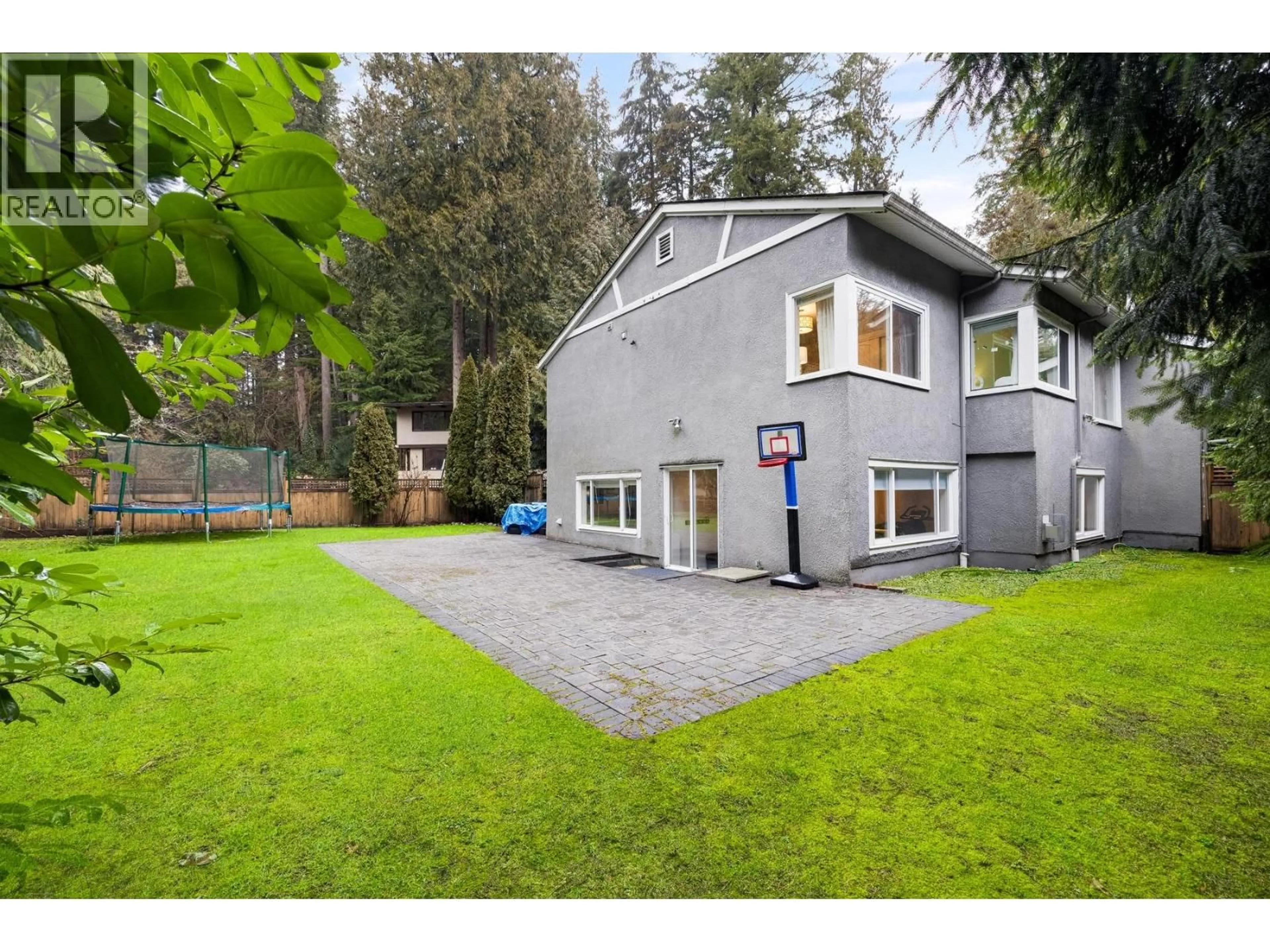 A pic from outside/outdoor area/front of a property/back of a property/a pic from drone, street for 4233 CAPILANO ROAD, North Vancouver British Columbia V7R4J6