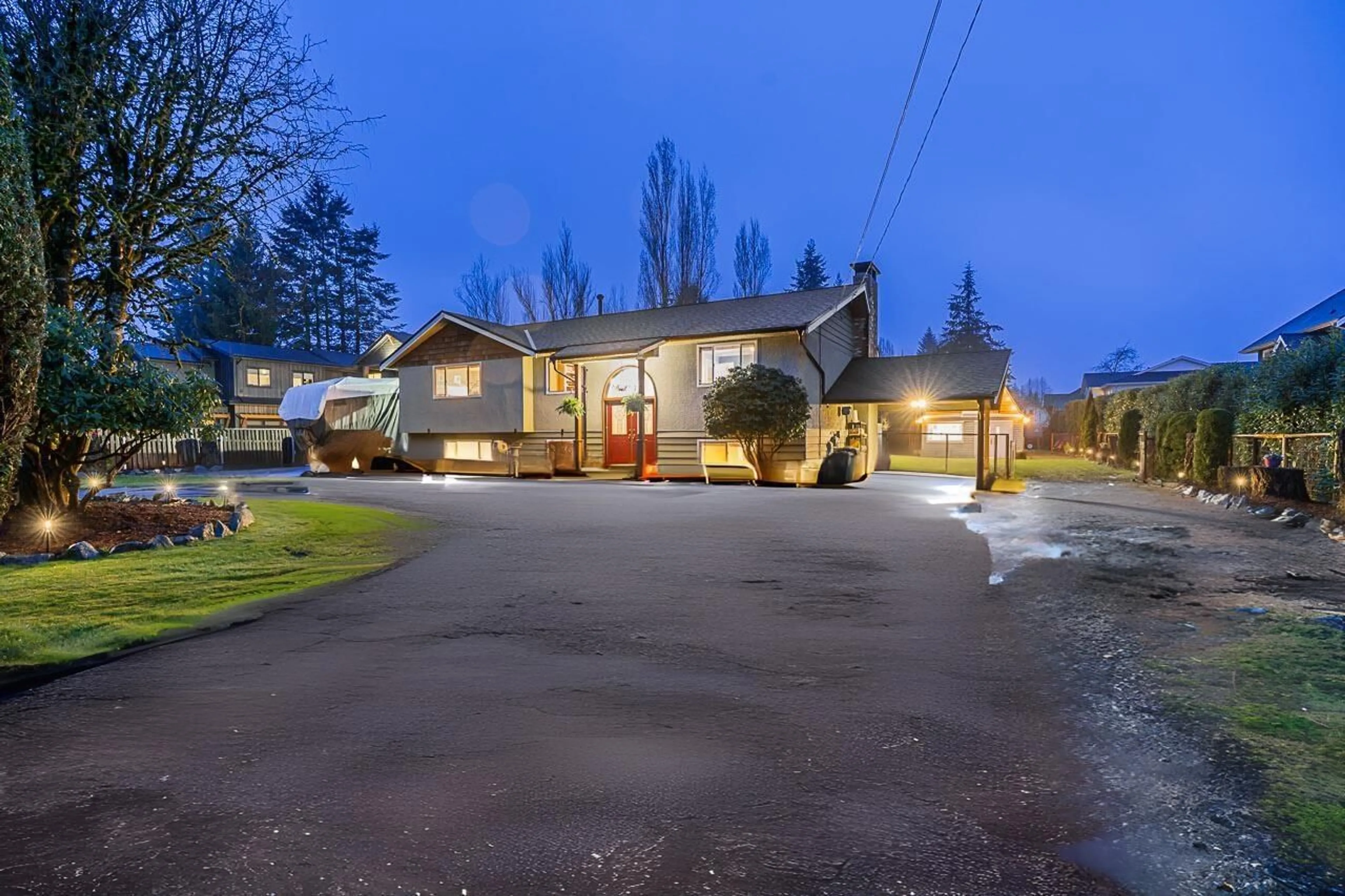 A pic from outside/outdoor area/front of a property/back of a property/a pic from drone, street for 24457 56, Langley British Columbia V2Z1B8