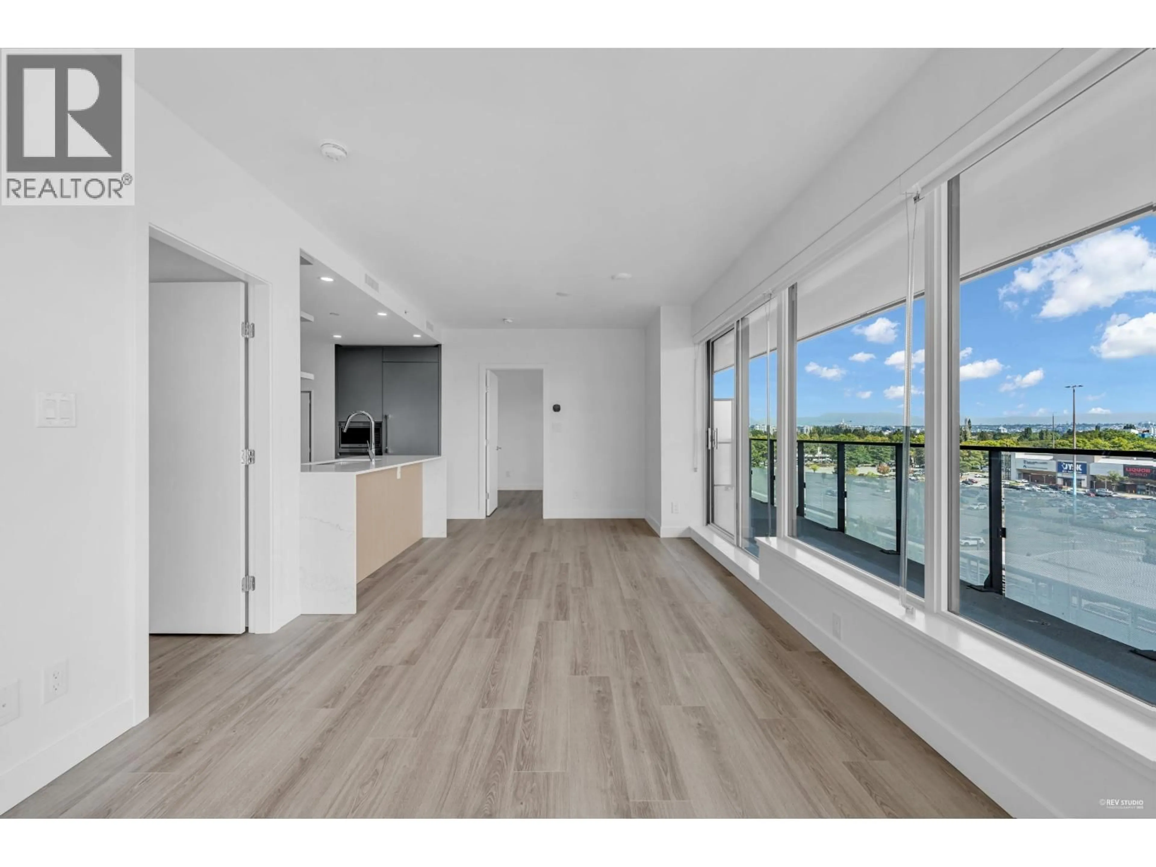 A pic of a room for 803 - 5593 NO. 3 ROAD, Richmond British Columbia V6X0X6