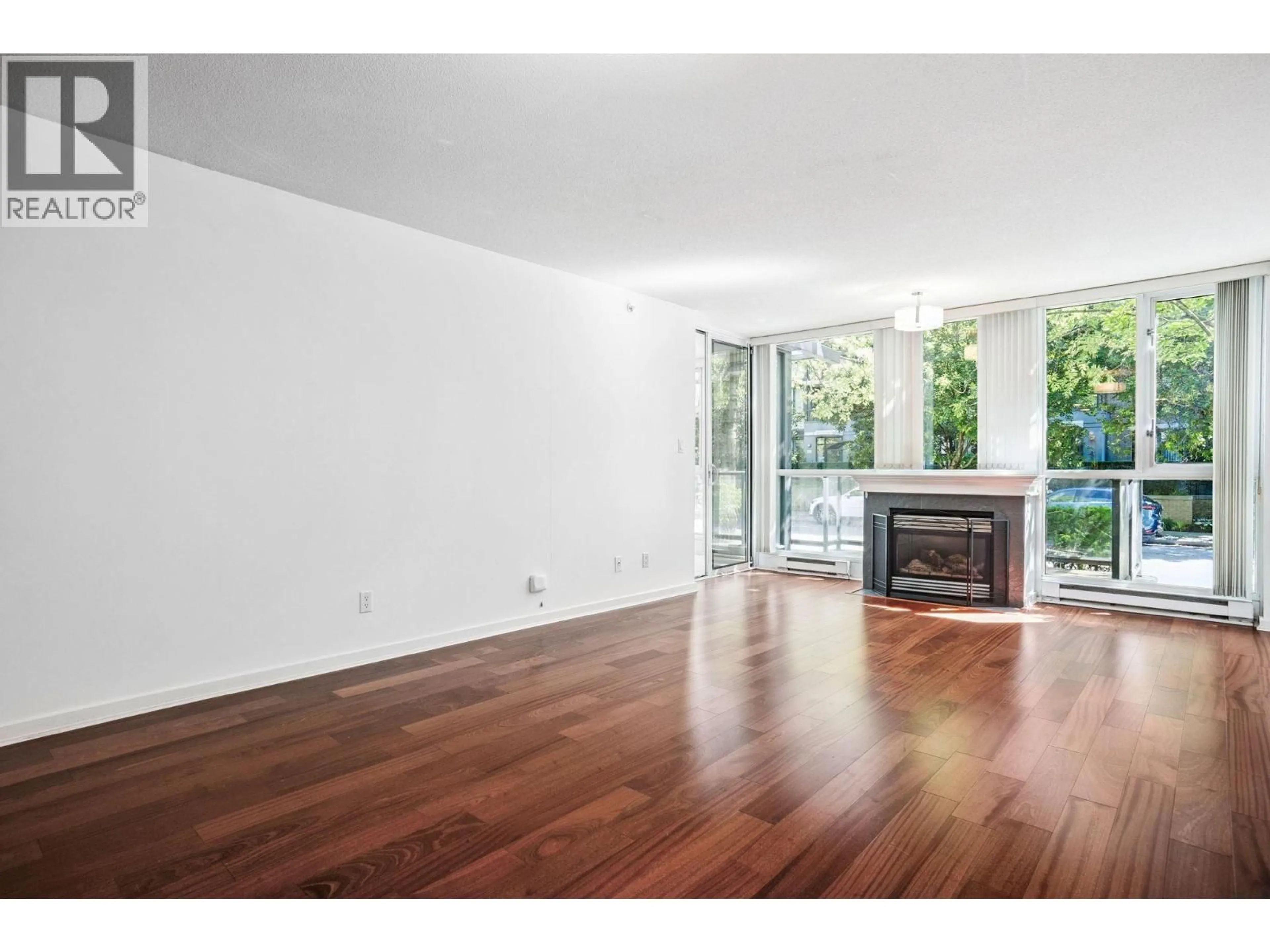 Unknown for 106 - 1485 6TH AVENUE, Vancouver British Columbia V6H4G1