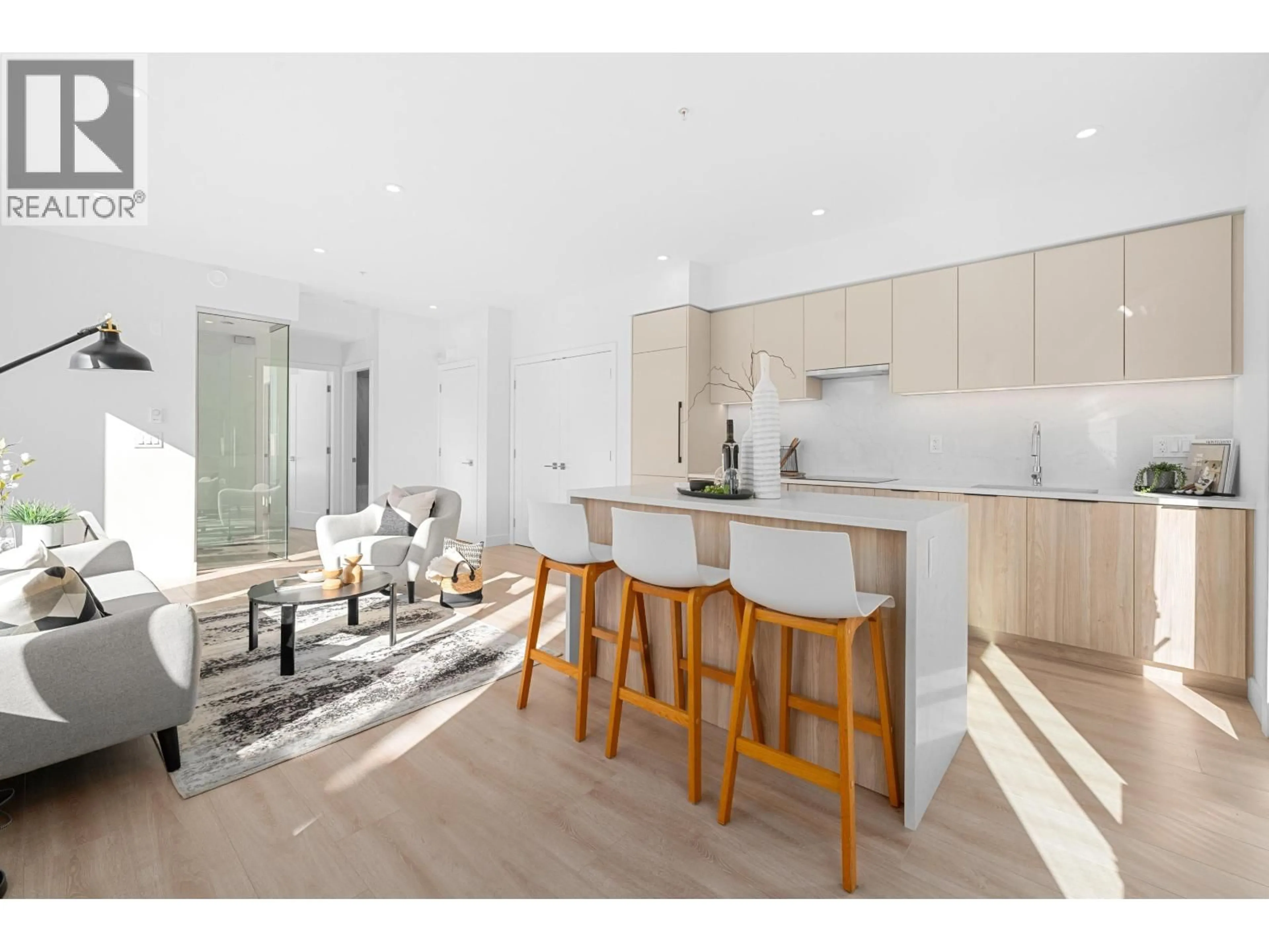 Open concept kitchen, wood/laminate floor for 109 - 7161 17TH AVENUE, Burnaby British Columbia V3N0K1