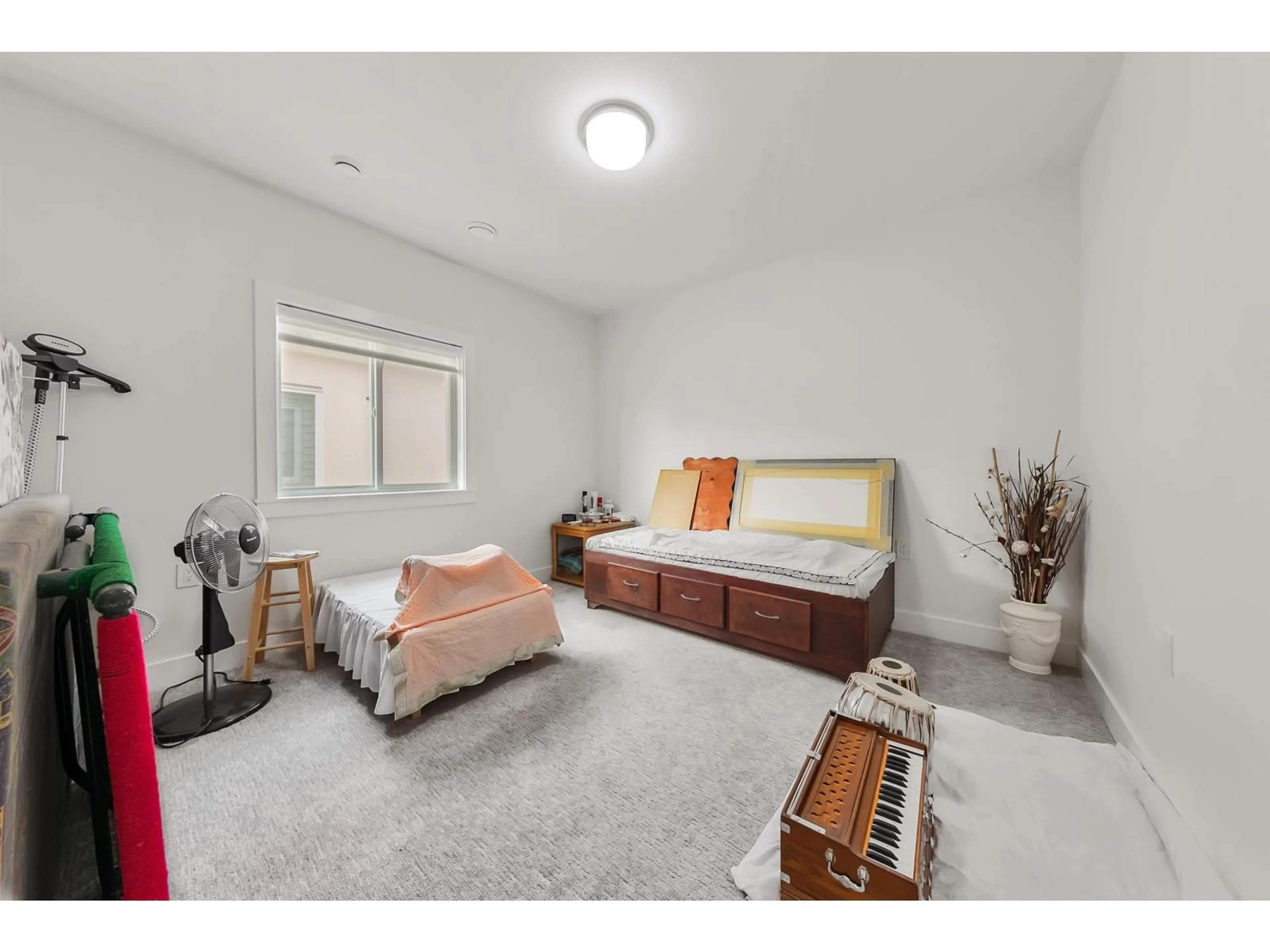 A pic of a room for 12785 59A, Surrey British Columbia V3X1T4