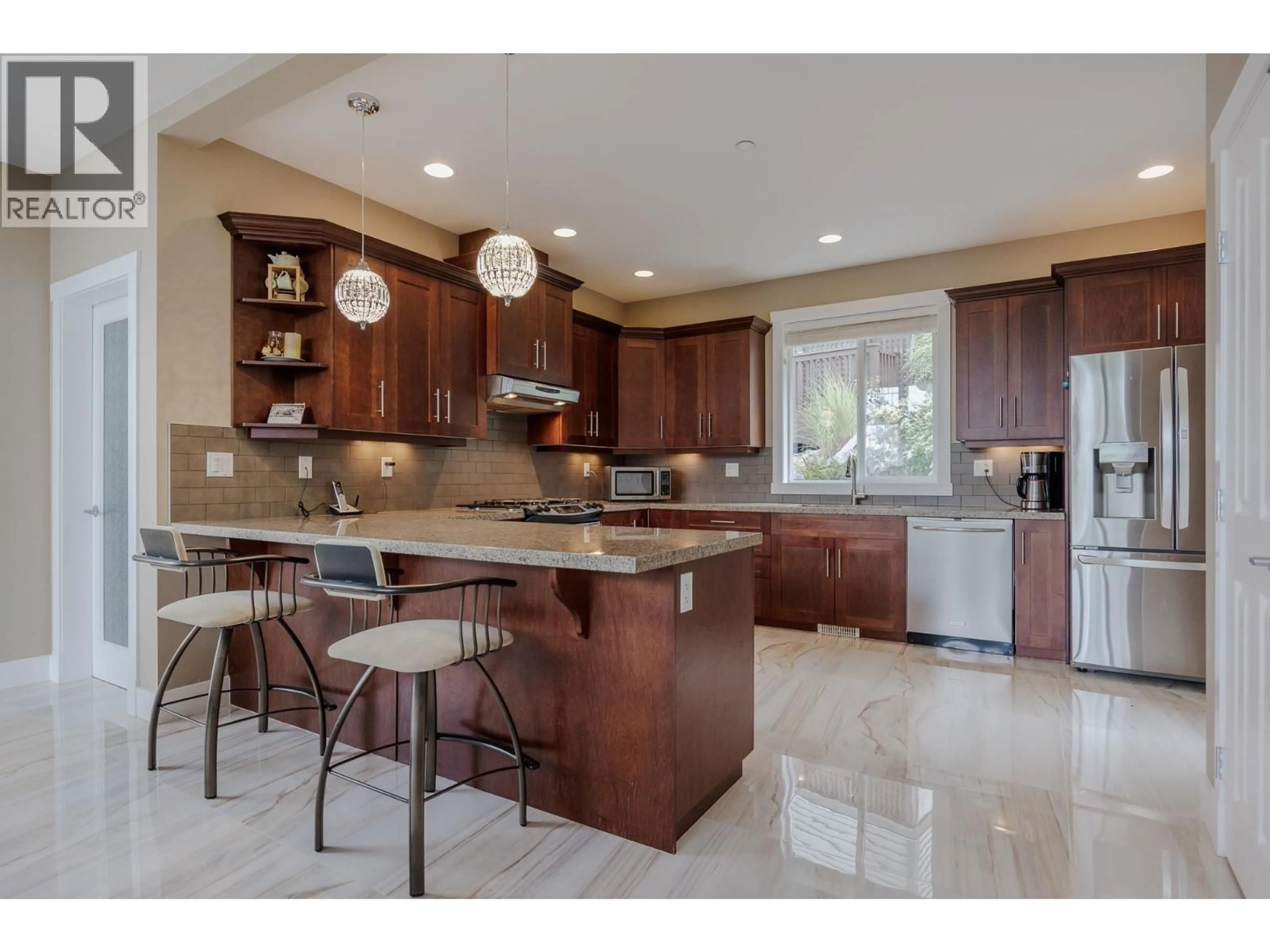 Open concept kitchen, ceramic/tile floor for 13686 228B STREET, Maple Ridge British Columbia V4R0B4