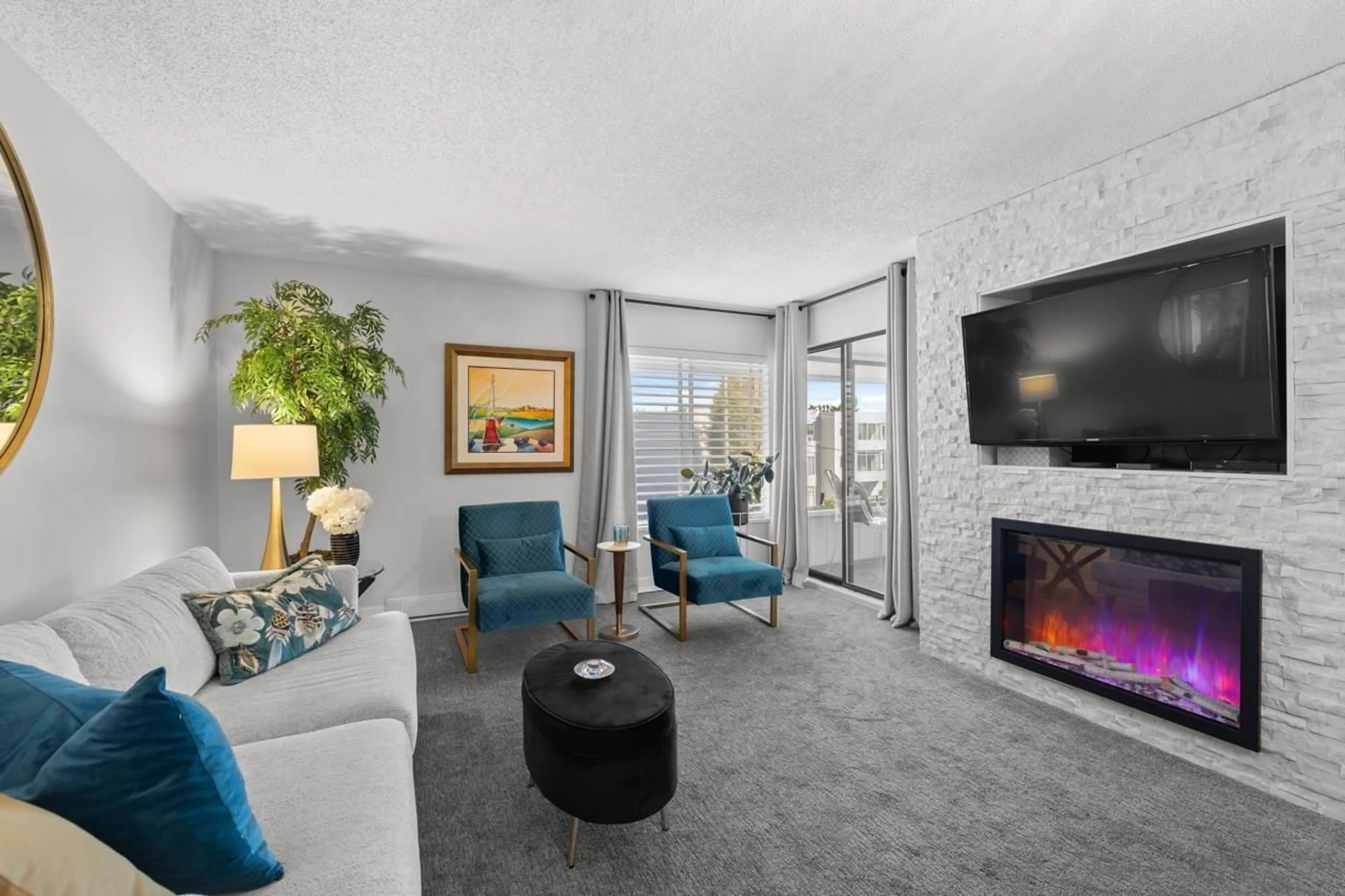 Living room with furniture, unknown for 302 - 1355 WINTER, White Rock British Columbia V4B3Y2