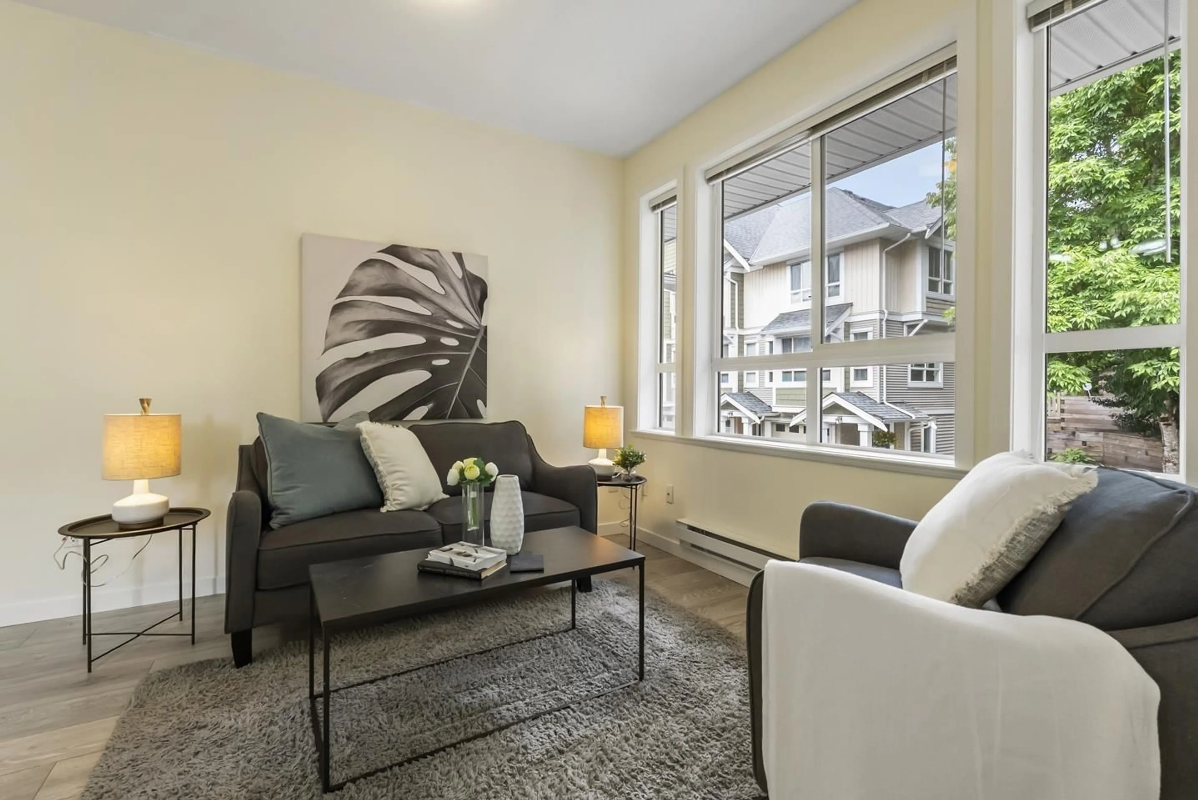 Living room with furniture, unknown for 30 - 20159 68, Langley British Columbia V2Y3H9