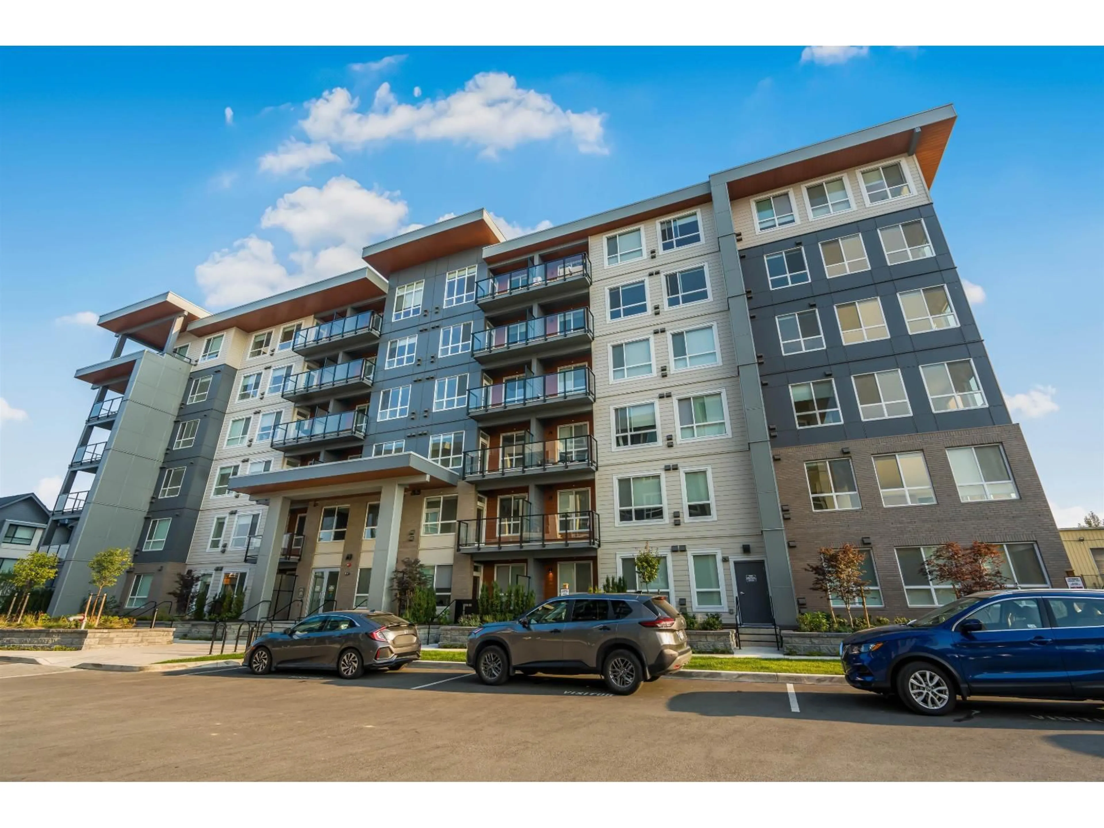 Unknown for 109 - 30494 CARDINAL, Abbotsford British Columbia V2T0A5