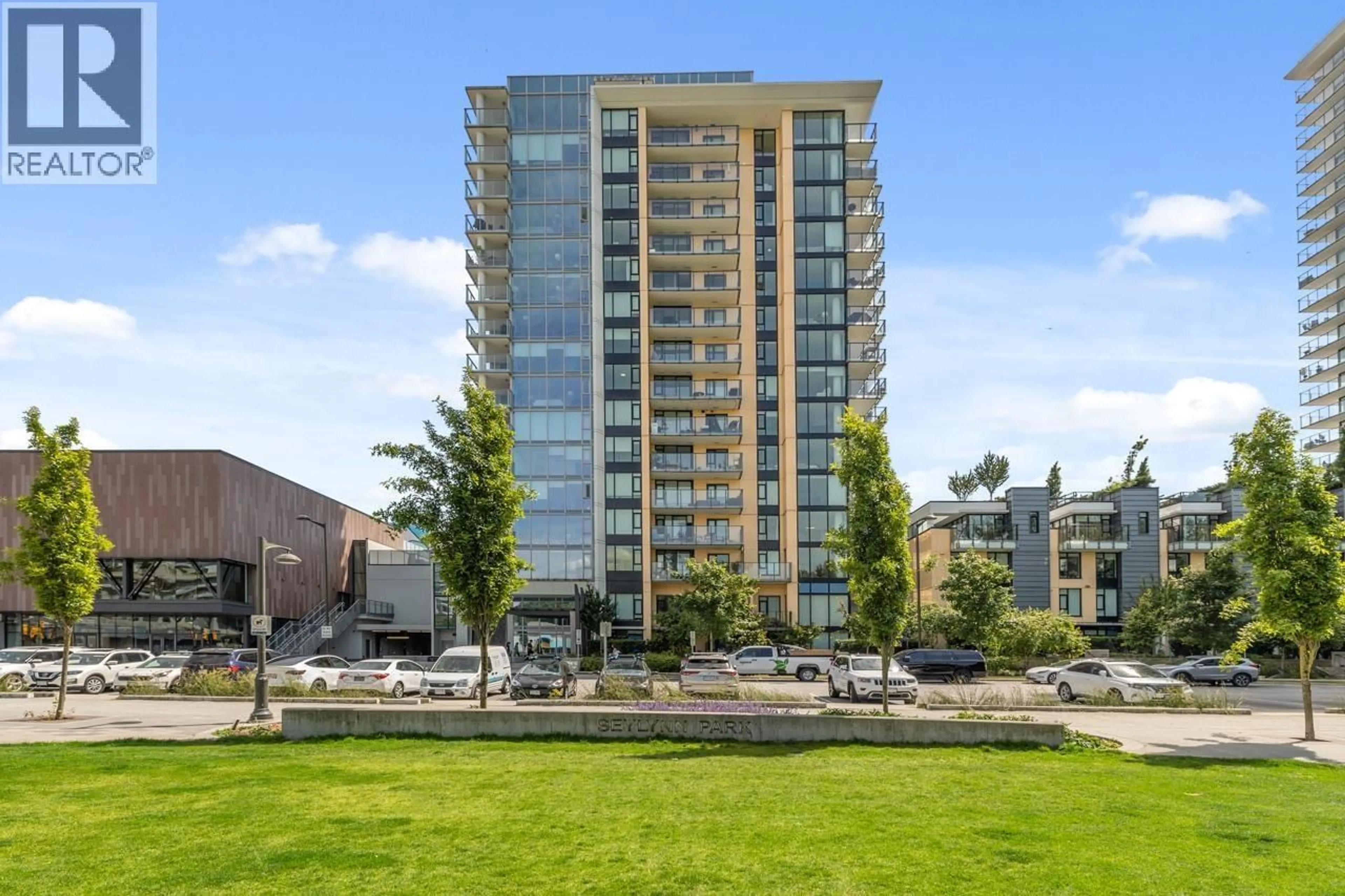 A pic from outside/outdoor area/front of a property/back of a property/a pic from drone, building for 407 - 1471 HUNTER STREET, North Vancouver British Columbia V7J1H3