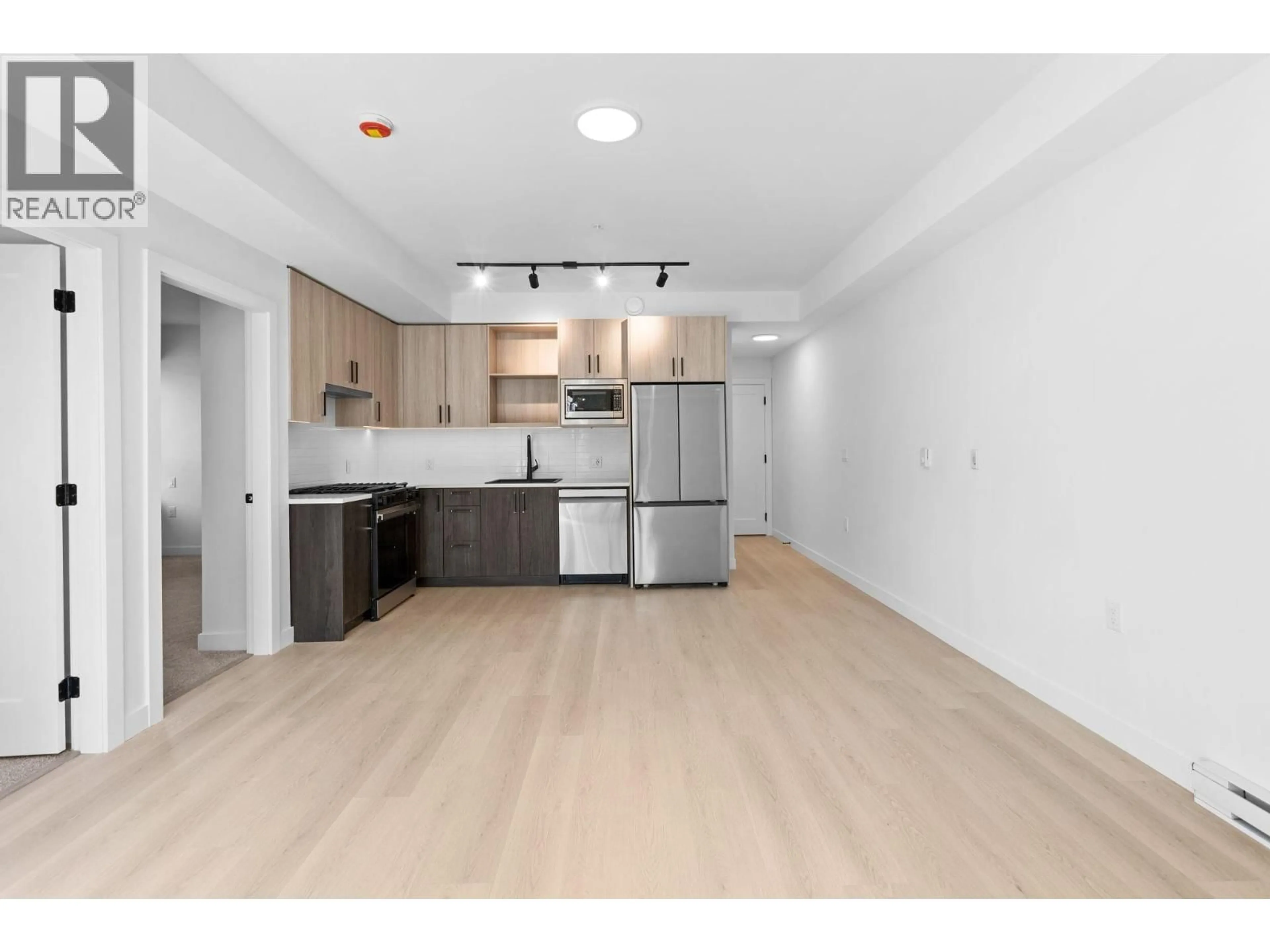 Open concept kitchen, unknown for 206 - 2002 ST. GEORGE STREET, Port Moody British Columbia V3H0N4