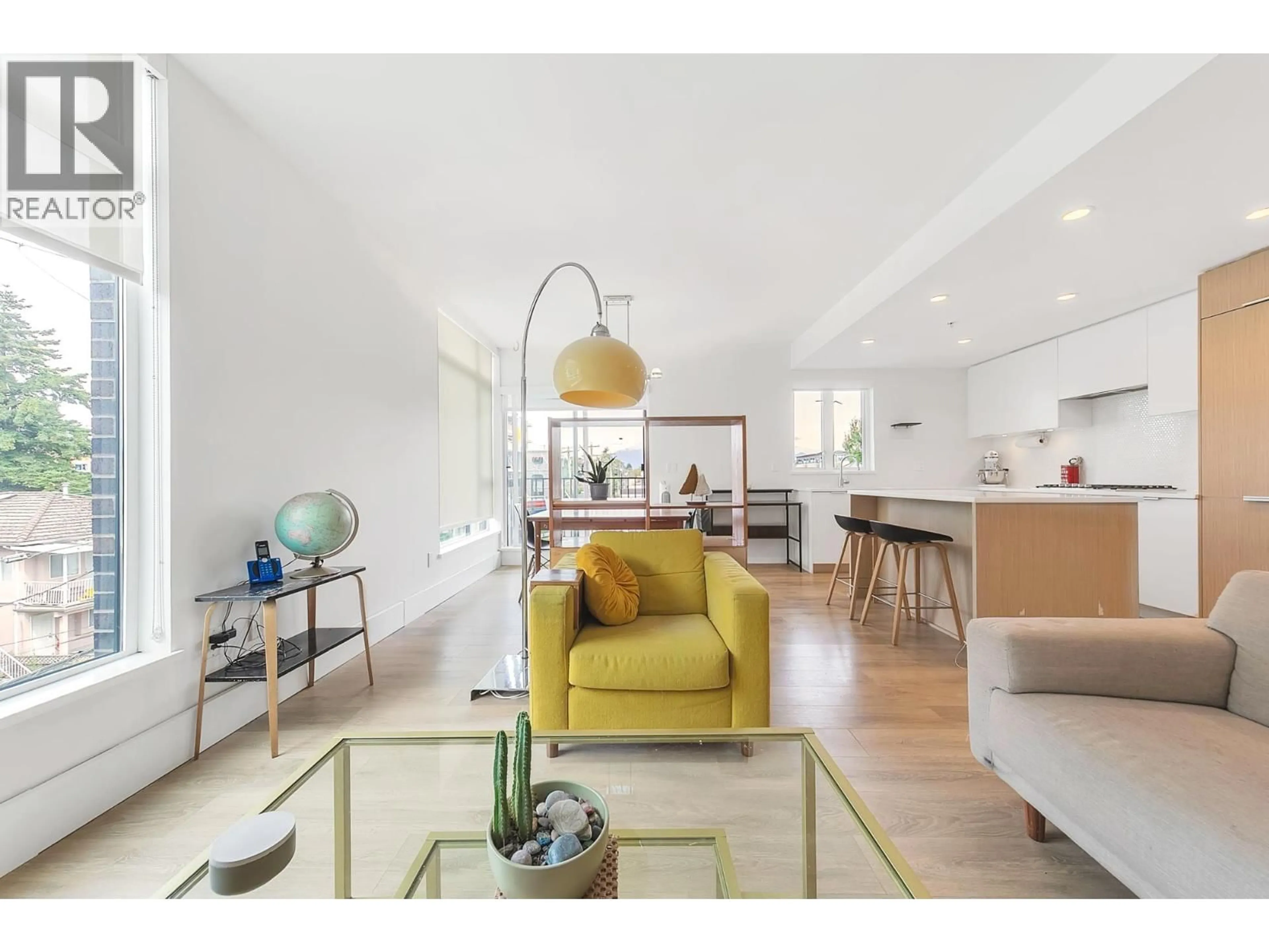 Living room with furniture, unknown for 308 - 5085 MAIN STREET, Vancouver British Columbia V5W2R2