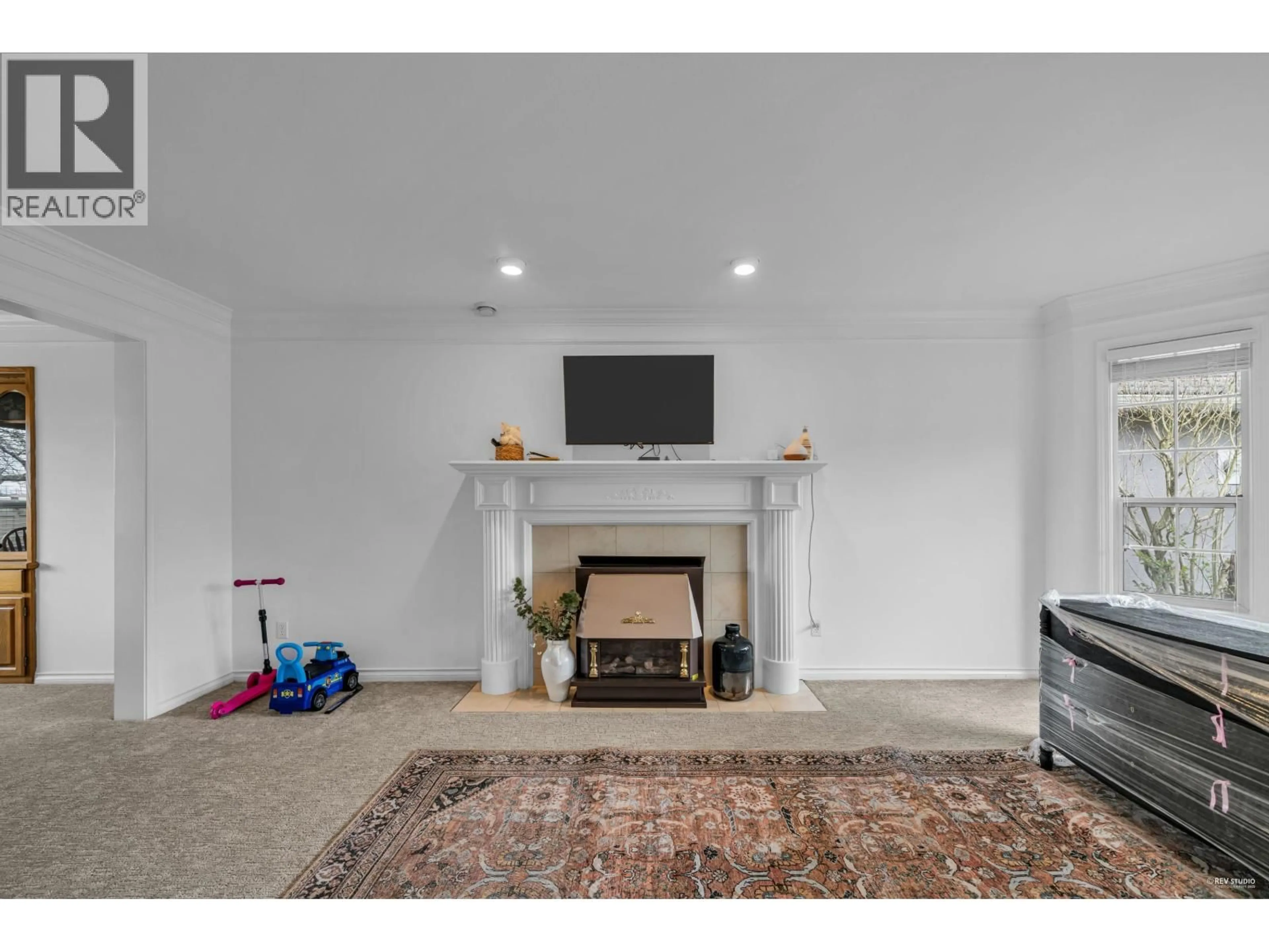 Unknown for 6585 HOLLY PARK DRIVE, Delta British Columbia V4K4Y7