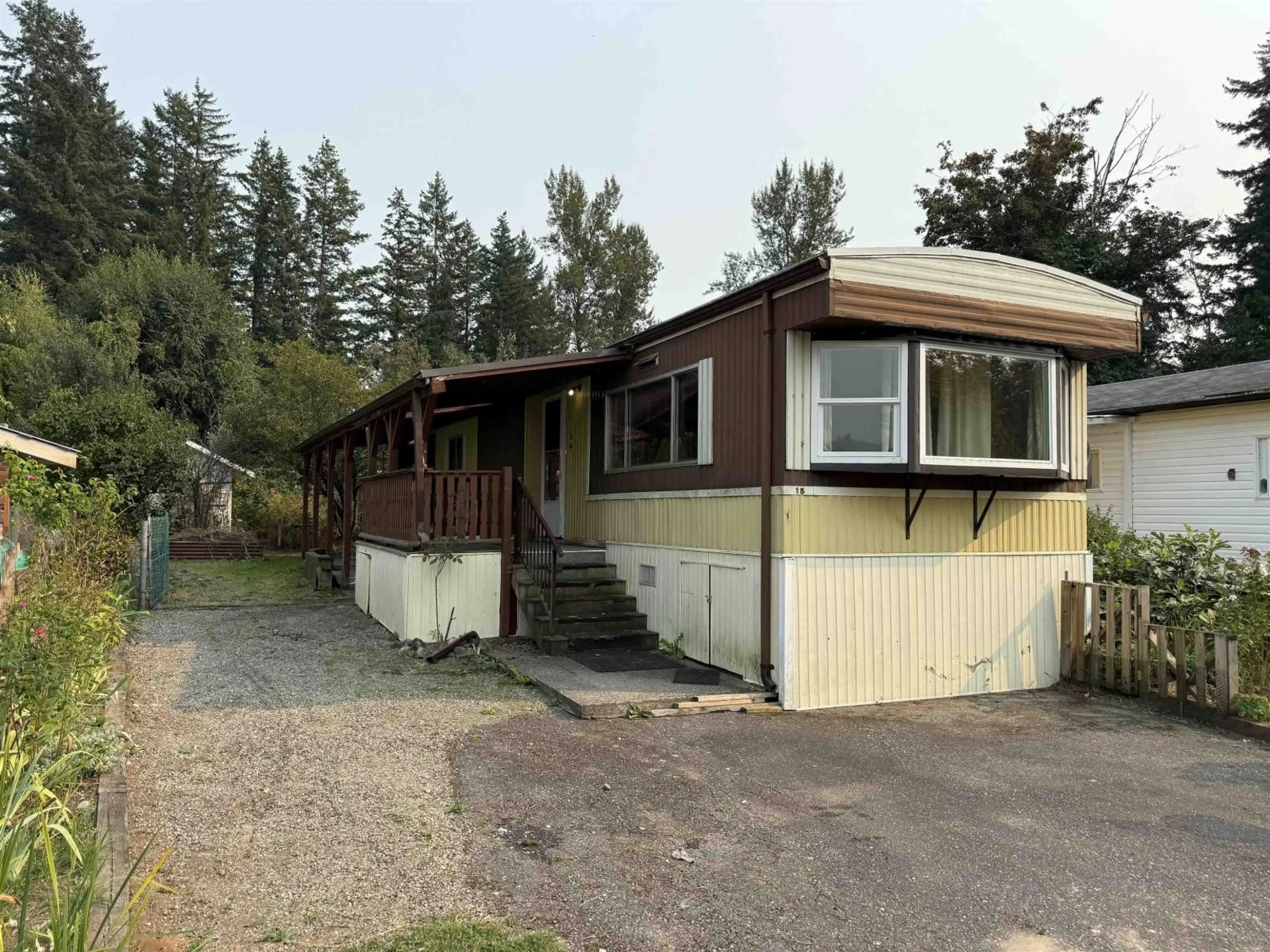 Home with vinyl exterior material, street for 15 - 2216 LOUGHEED HIGHWAY, Agassiz British Columbia V0M1A1