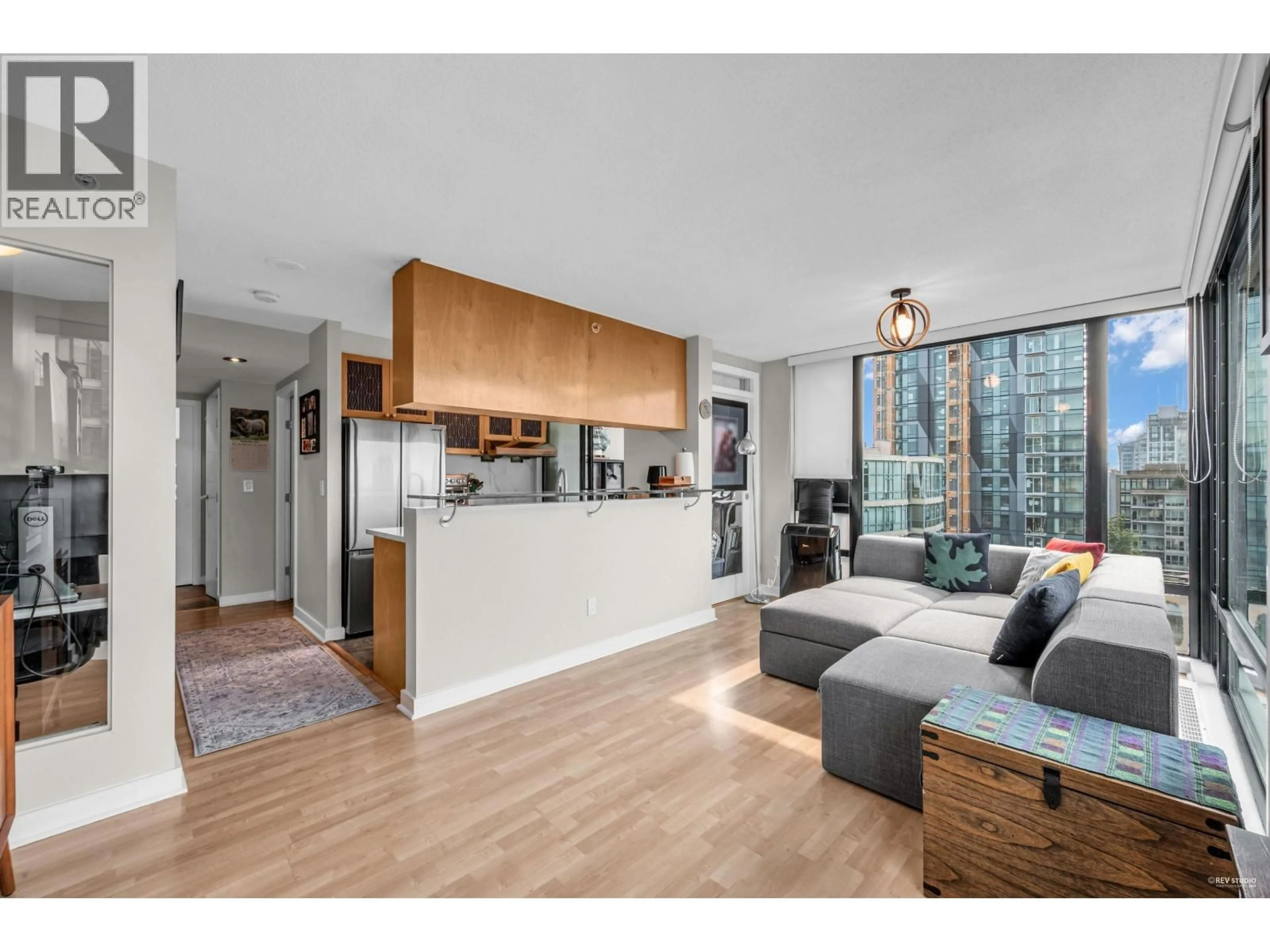 Open concept kitchen, wood/laminate floor for 1504 - 1003 BURNABY STREET, Vancouver British Columbia V6E4R7