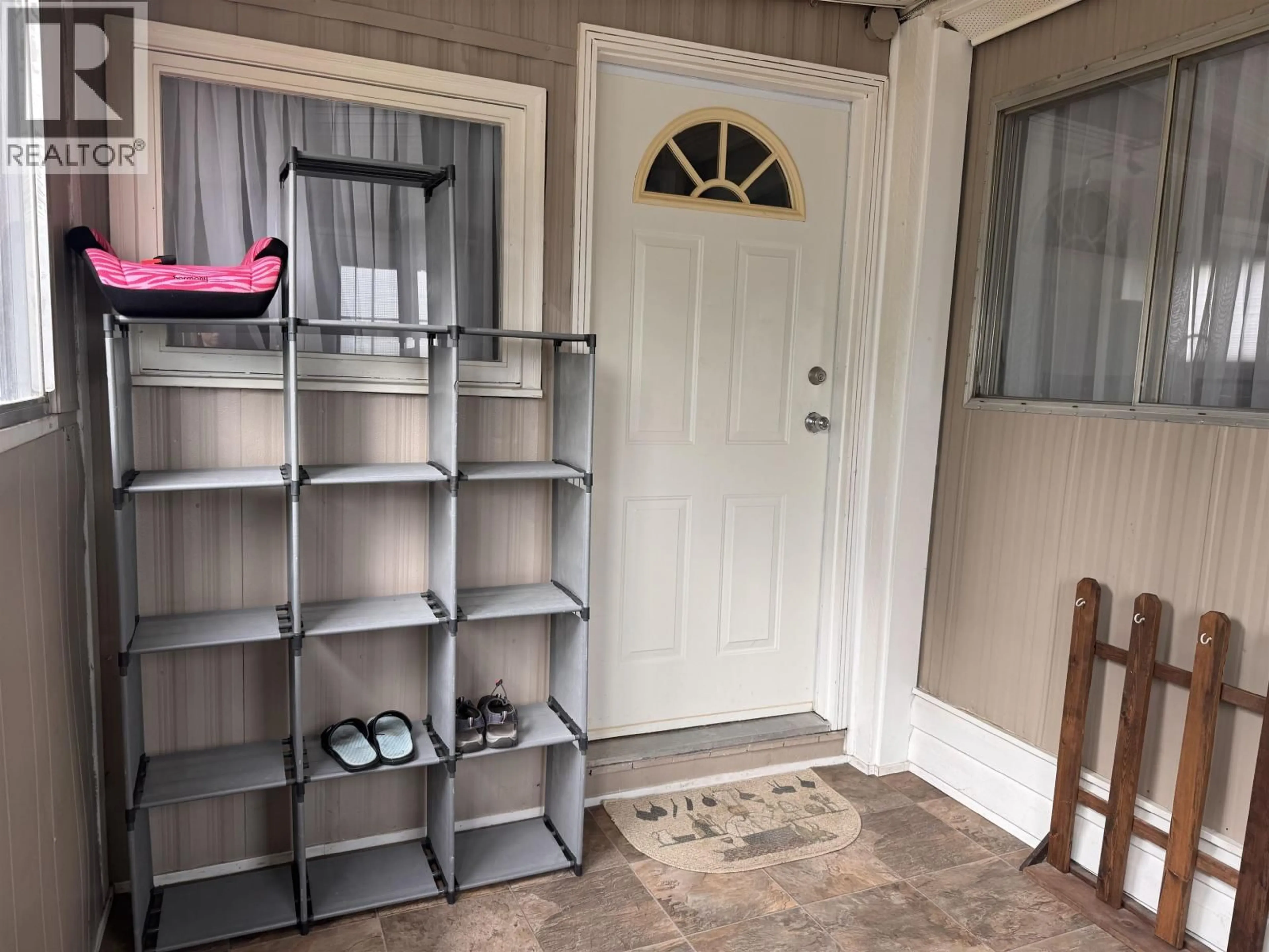 Indoor entryway for 1 - 3889 MULLER AVENUE, Terrace British Columbia V8G4L2
