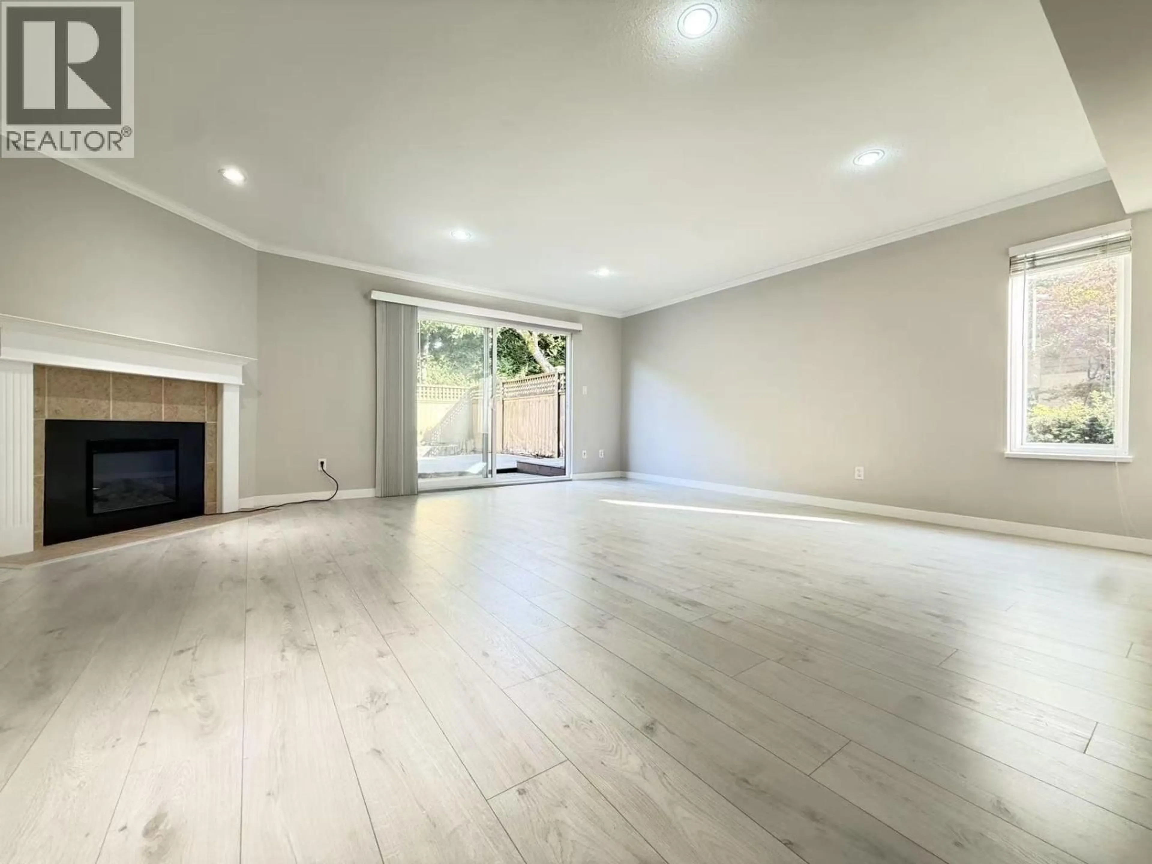 A pic of a room for 23 - 6100 TIFFANY BOULEVARD, Richmond British Columbia V7C5A8