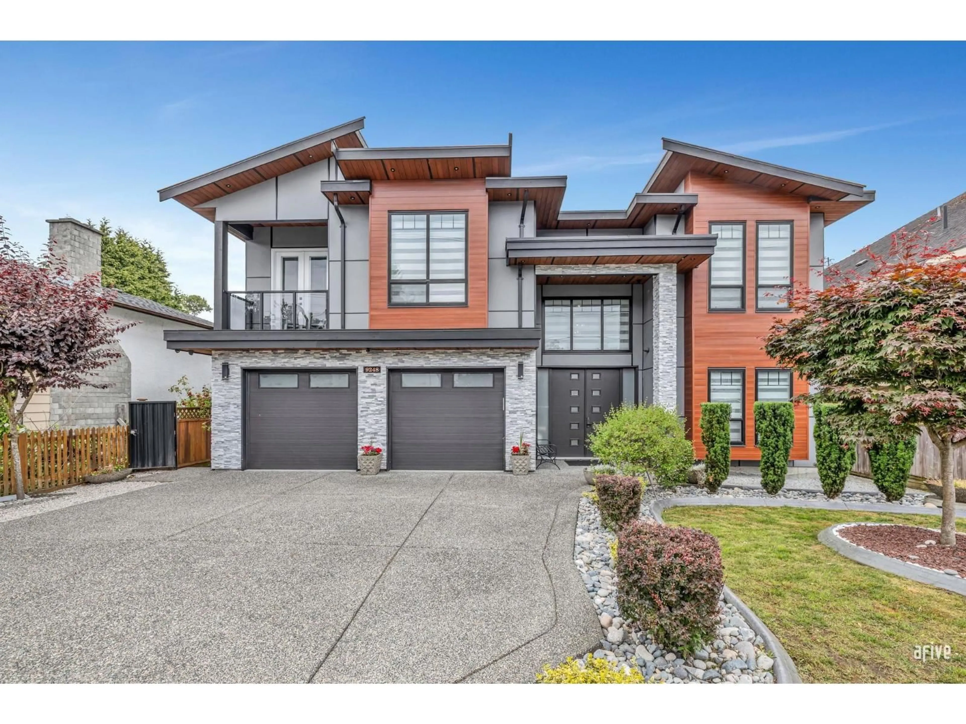 Home with brick exterior material, street for 9248 124, Surrey British Columbia V3V2S3