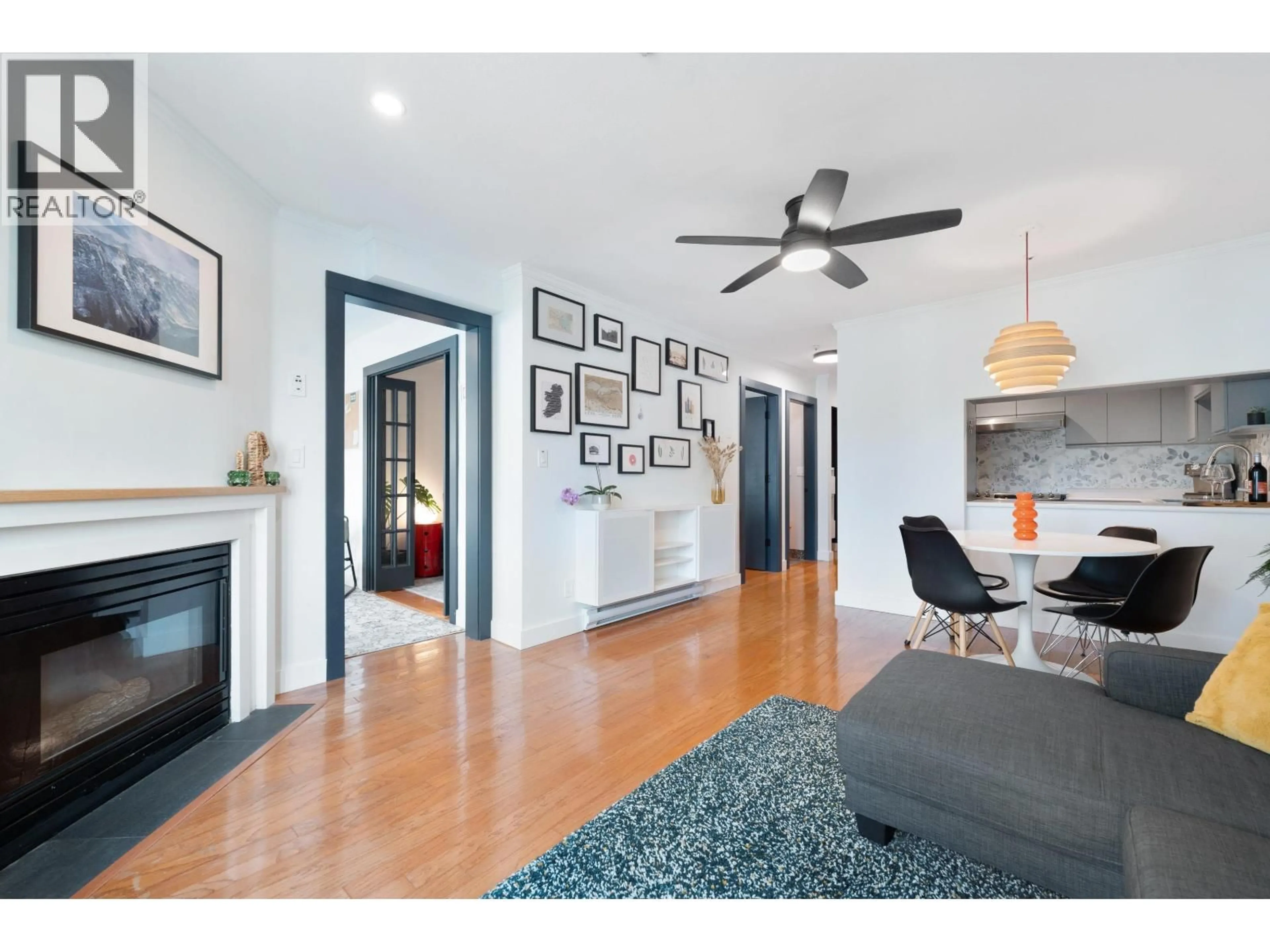 Unknown for 402 - 2133 DUNDAS STREET, Vancouver British Columbia V5L1J7