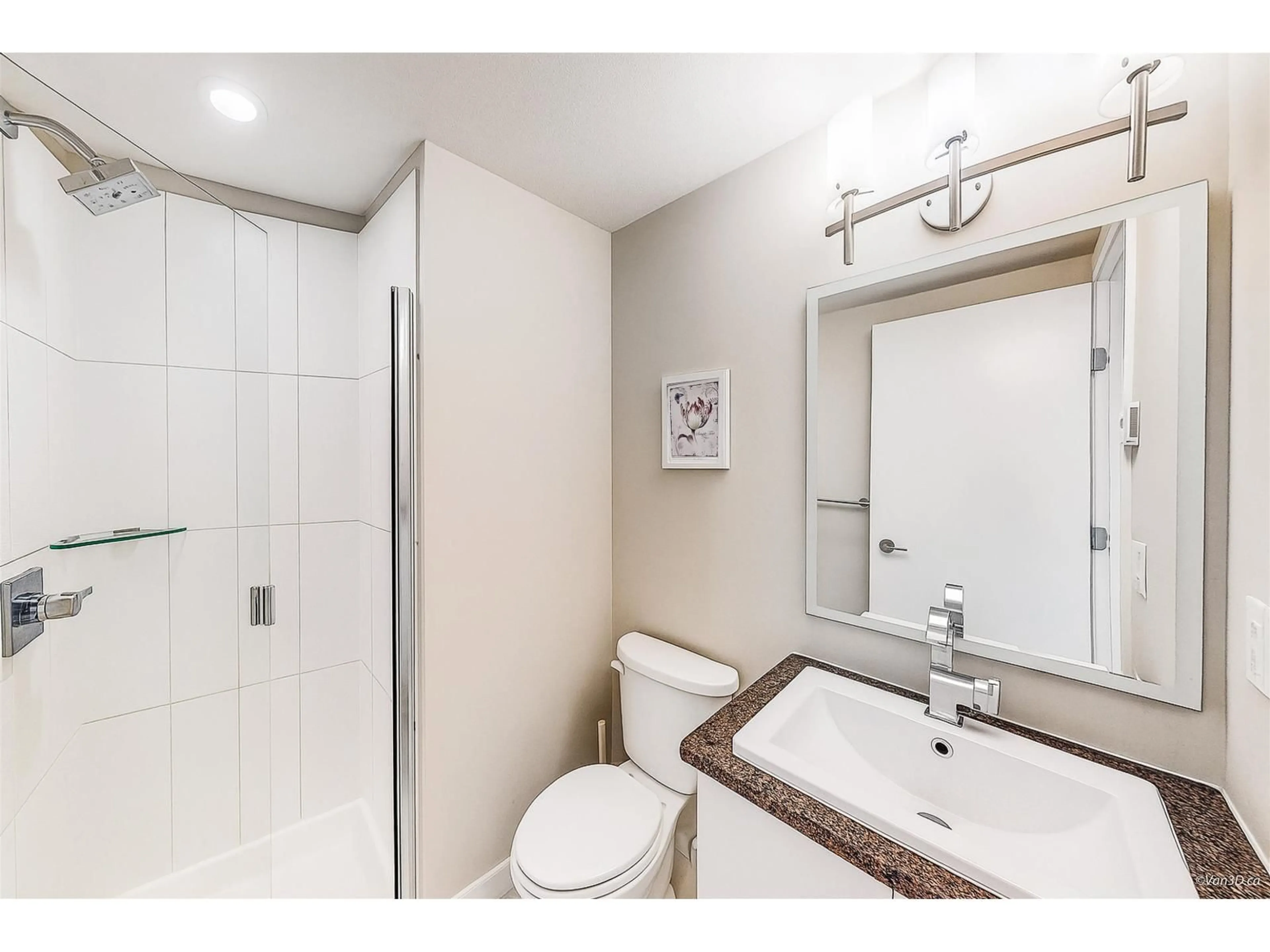 Standard bathroom, ceramic/tile floor for 98 - 16222 23A, Surrey British Columbia V3Z6P4