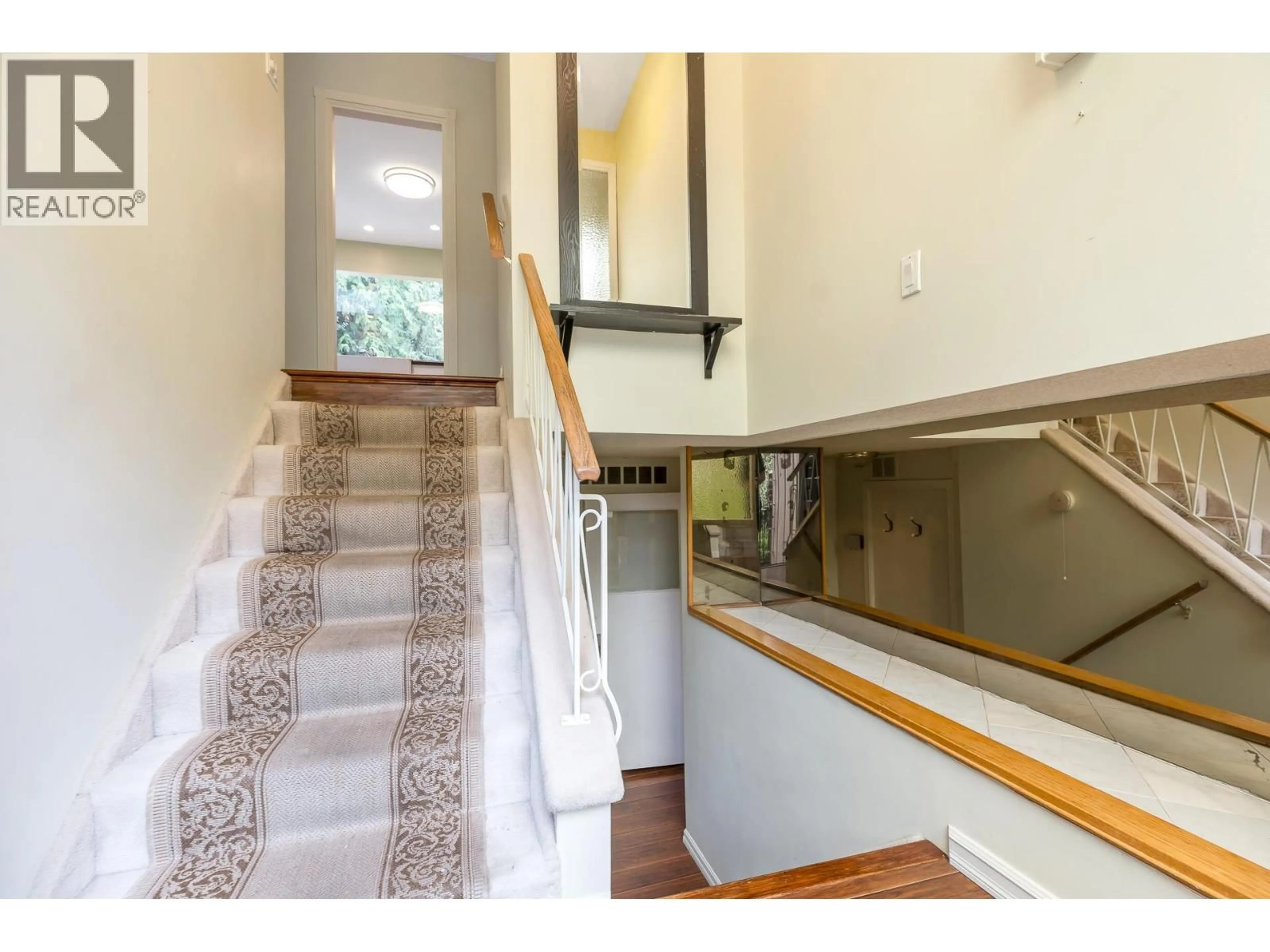 Unknown for 4853 6 AVENUE, Delta British Columbia V4M1L2
