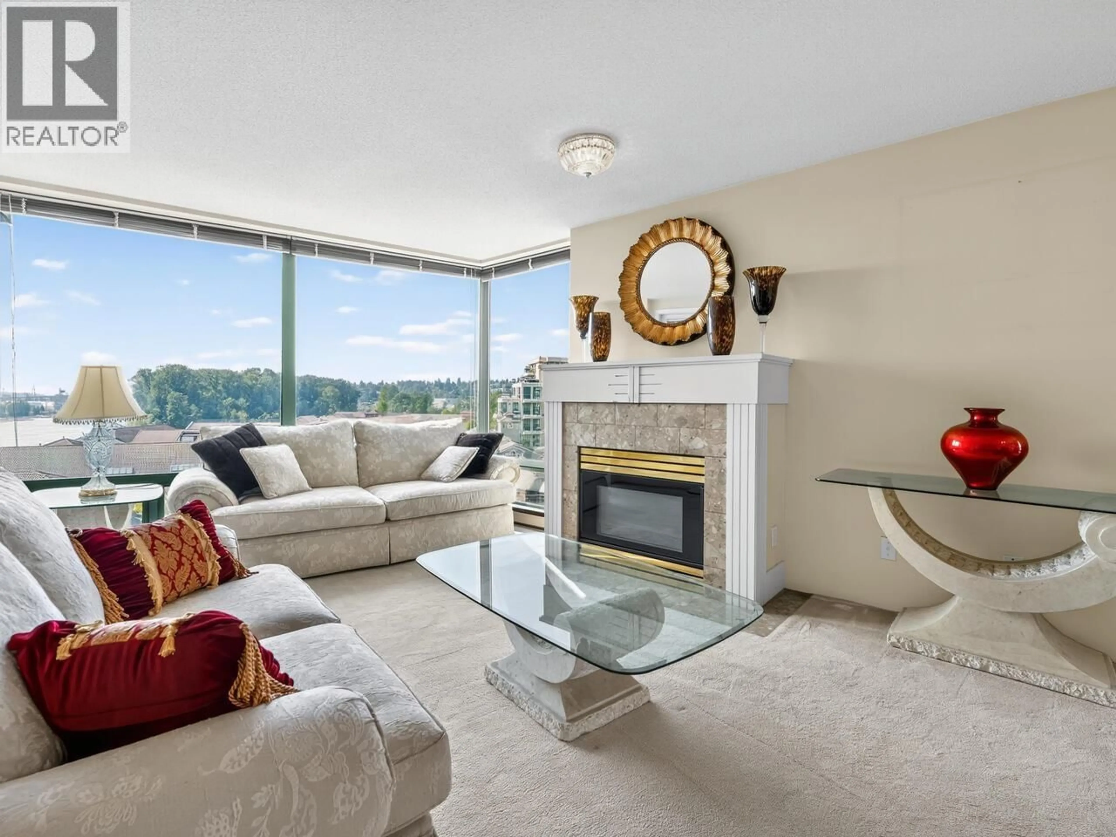 Living room with furniture, unknown for 807 - 8 LAGUNA COURT, New Westminster British Columbia V3M6M6