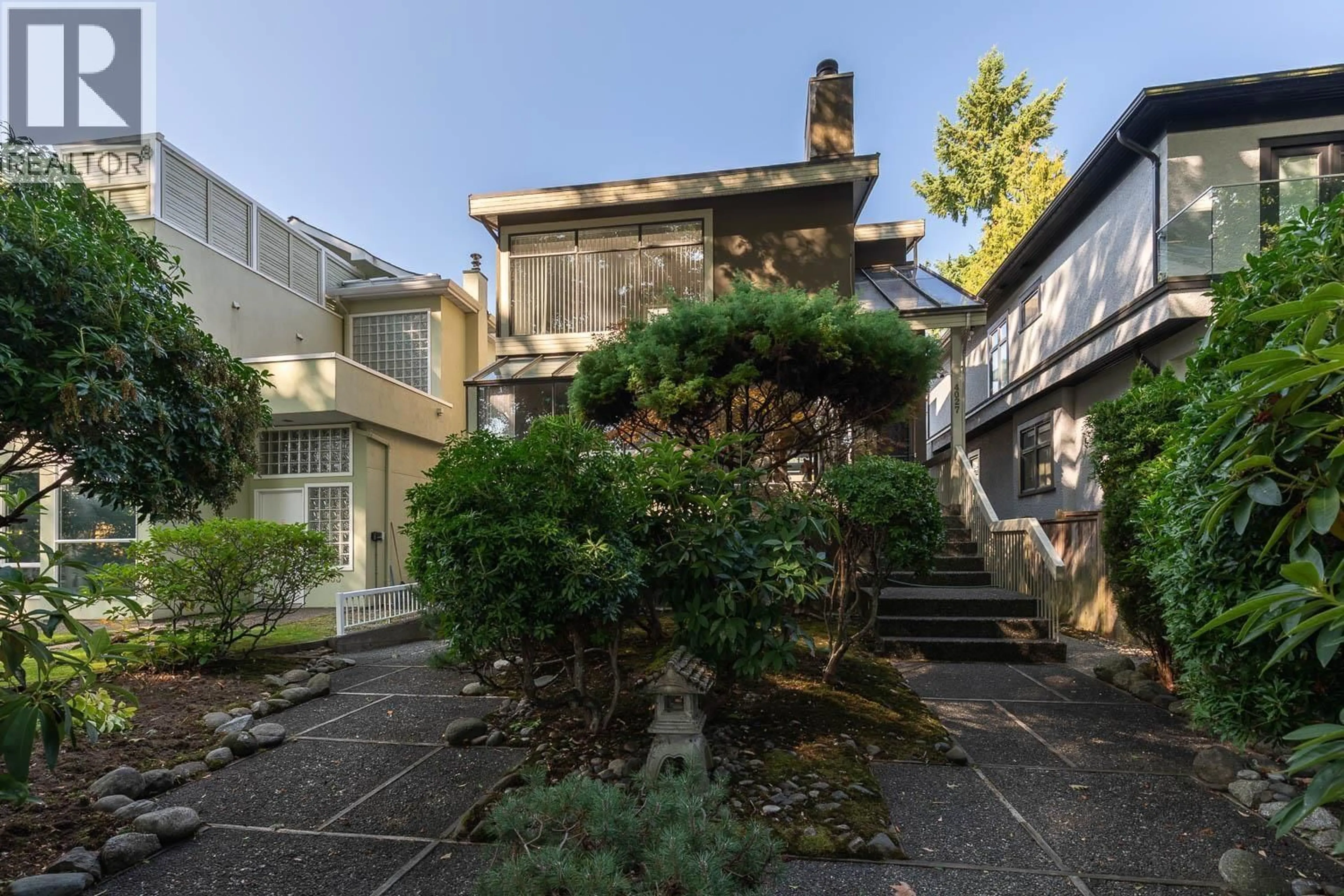 Unknown for 4027 32ND AVENUE, Vancouver British Columbia V6S1Z5