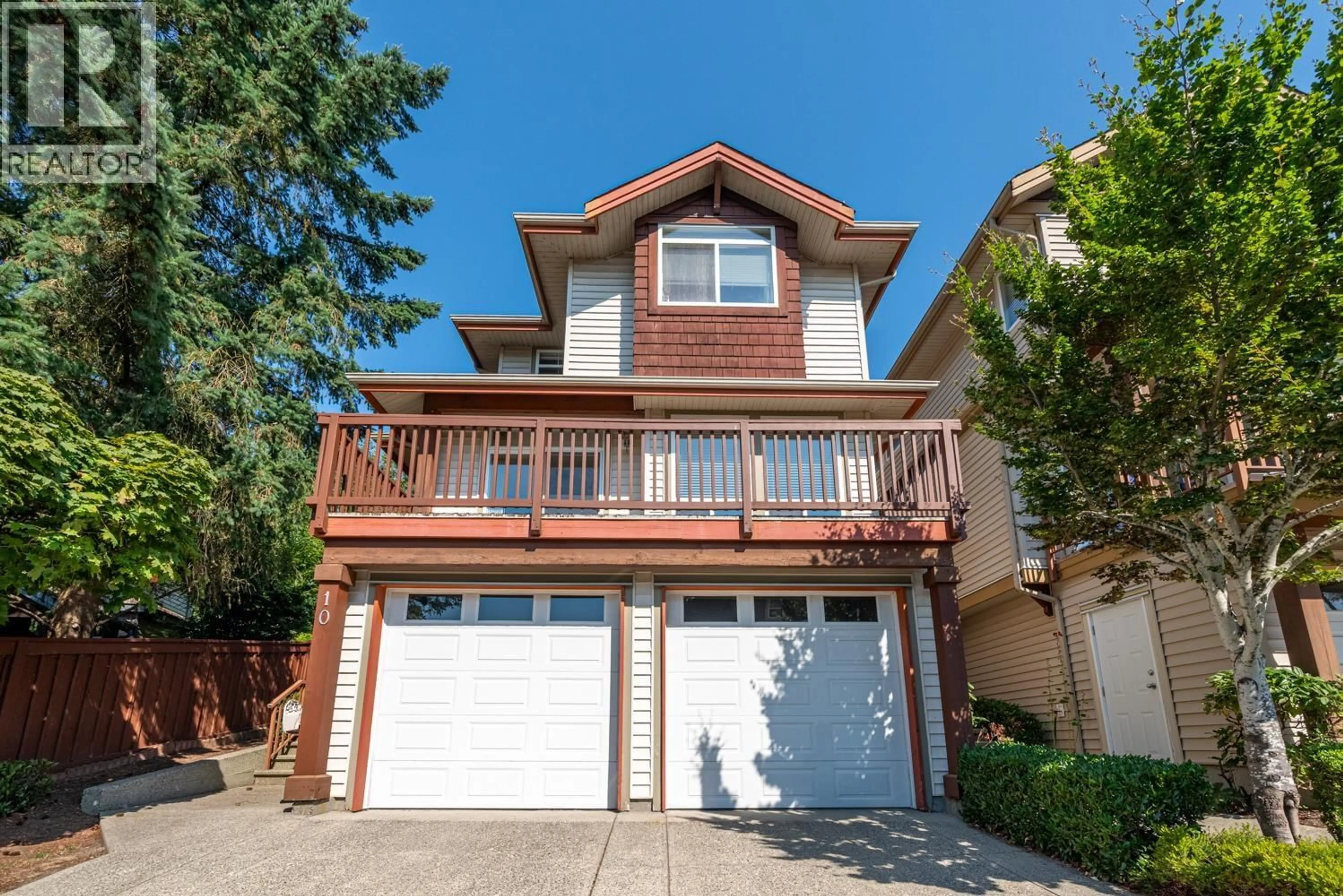 Home with vinyl exterior material, street for 10 - 2381 ARGUE STREET, Port Coquitlam British Columbia V3C6P9
