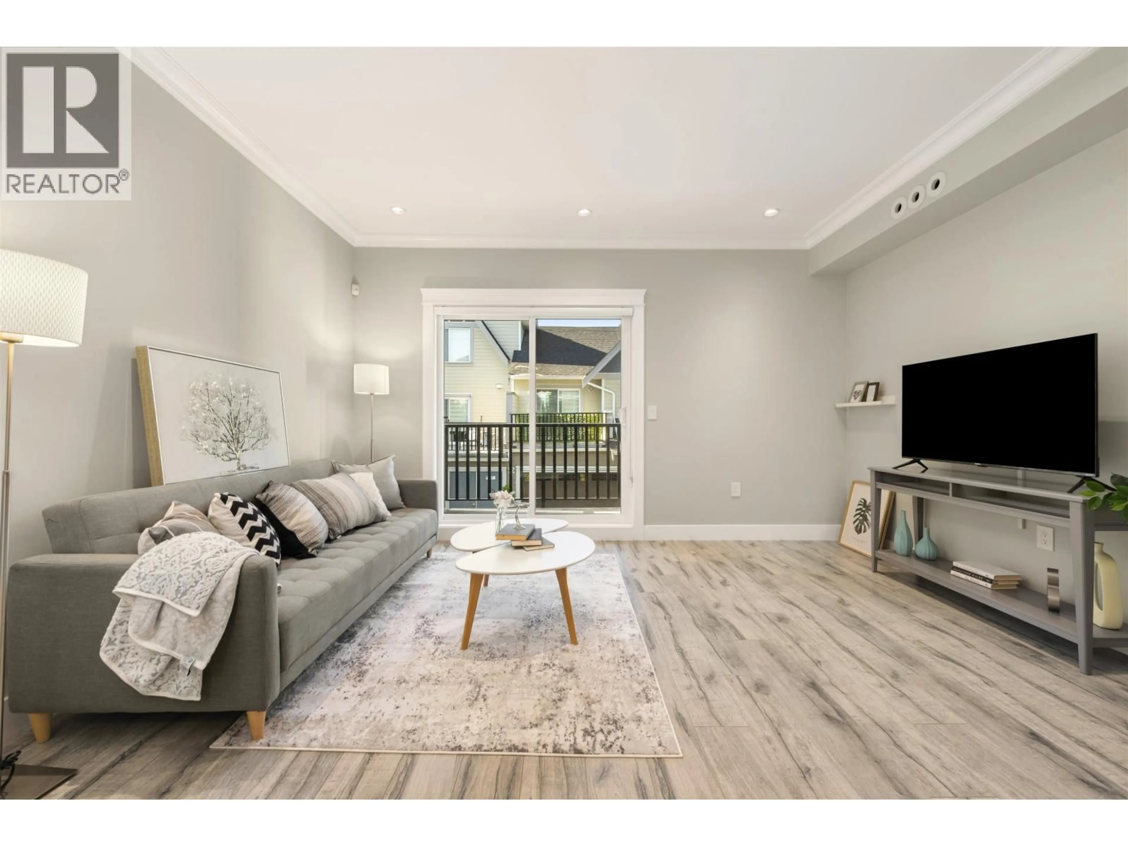 Living room with furniture, wood/laminate floor for 2 - 9728 ALBERTA ROAD, Richmond British Columbia V6Y0J2