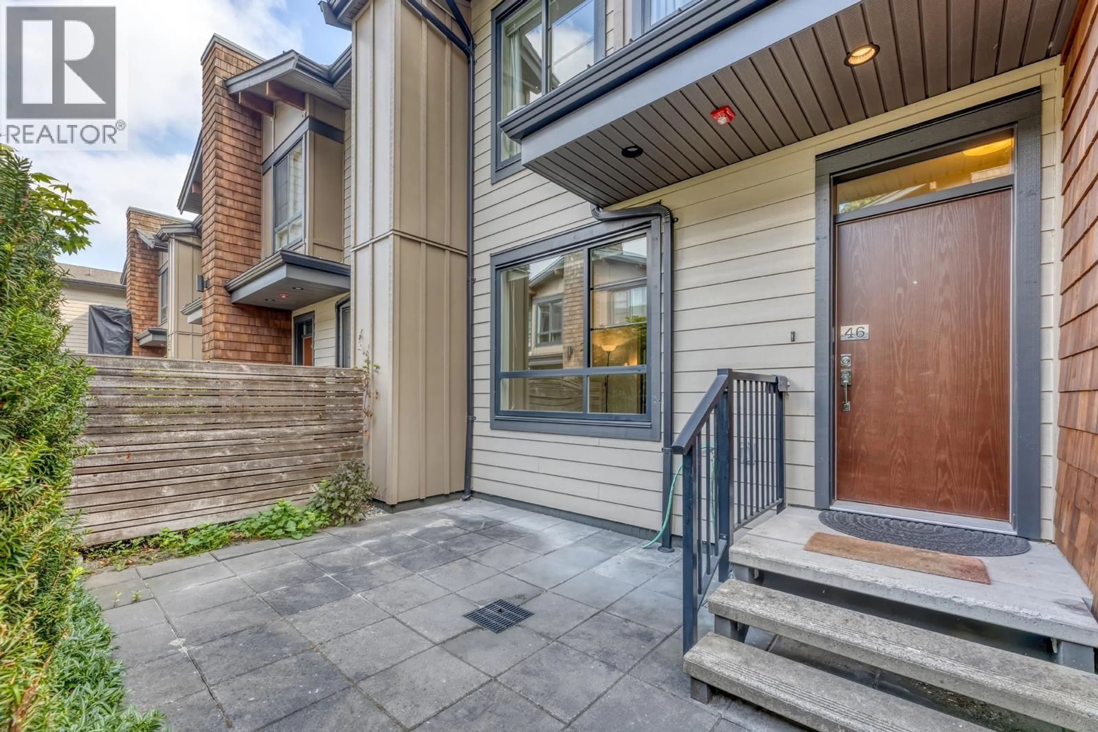 Unknown for 46 - 3728 THURSTON STREET, Burnaby British Columbia V5H0E6