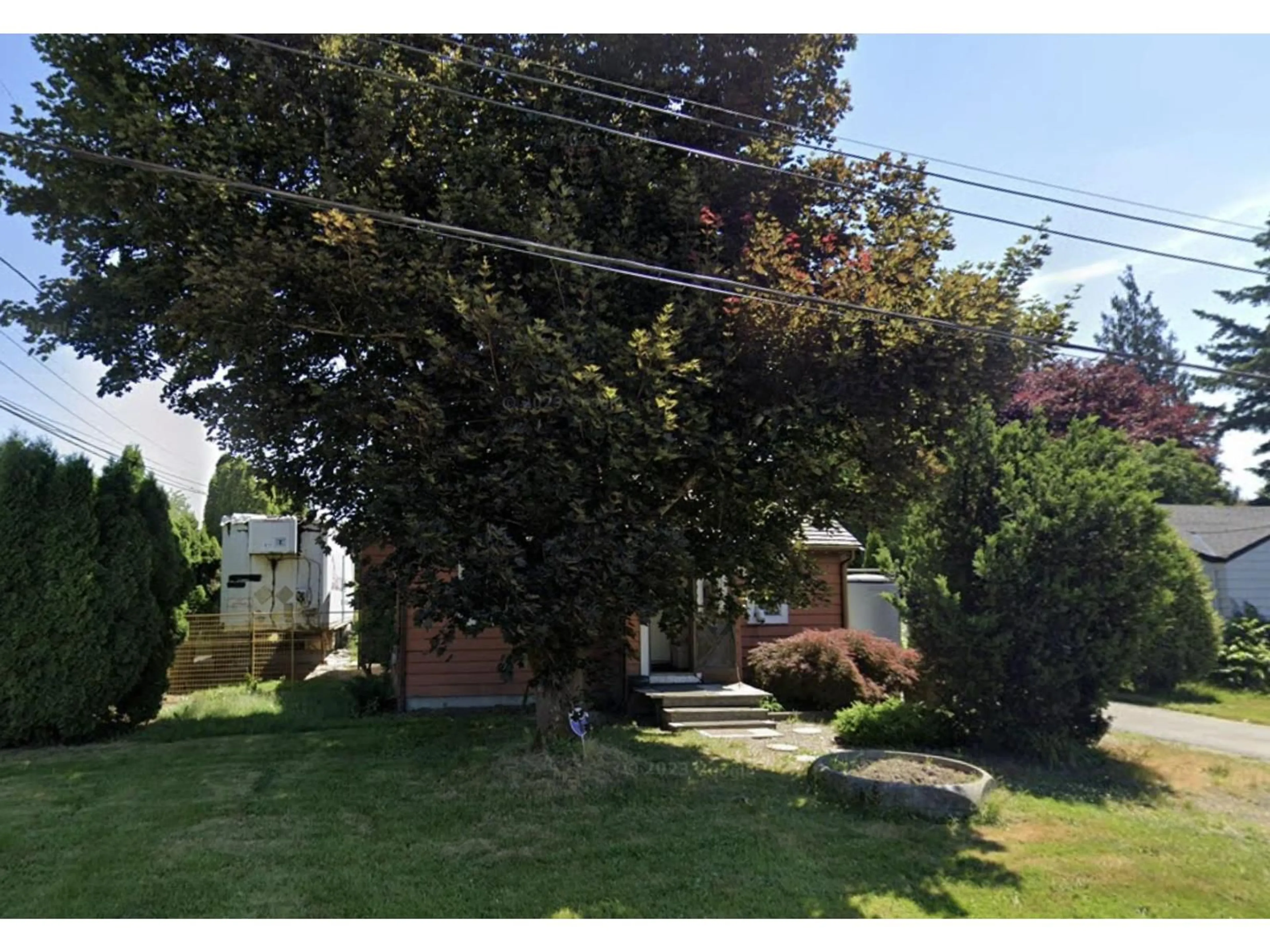 A pic from outside/outdoor area/front of a property/back of a property/a pic from drone, street for 9640 ST. DAVID STREET, Chilliwack British Columbia V2P5B6
