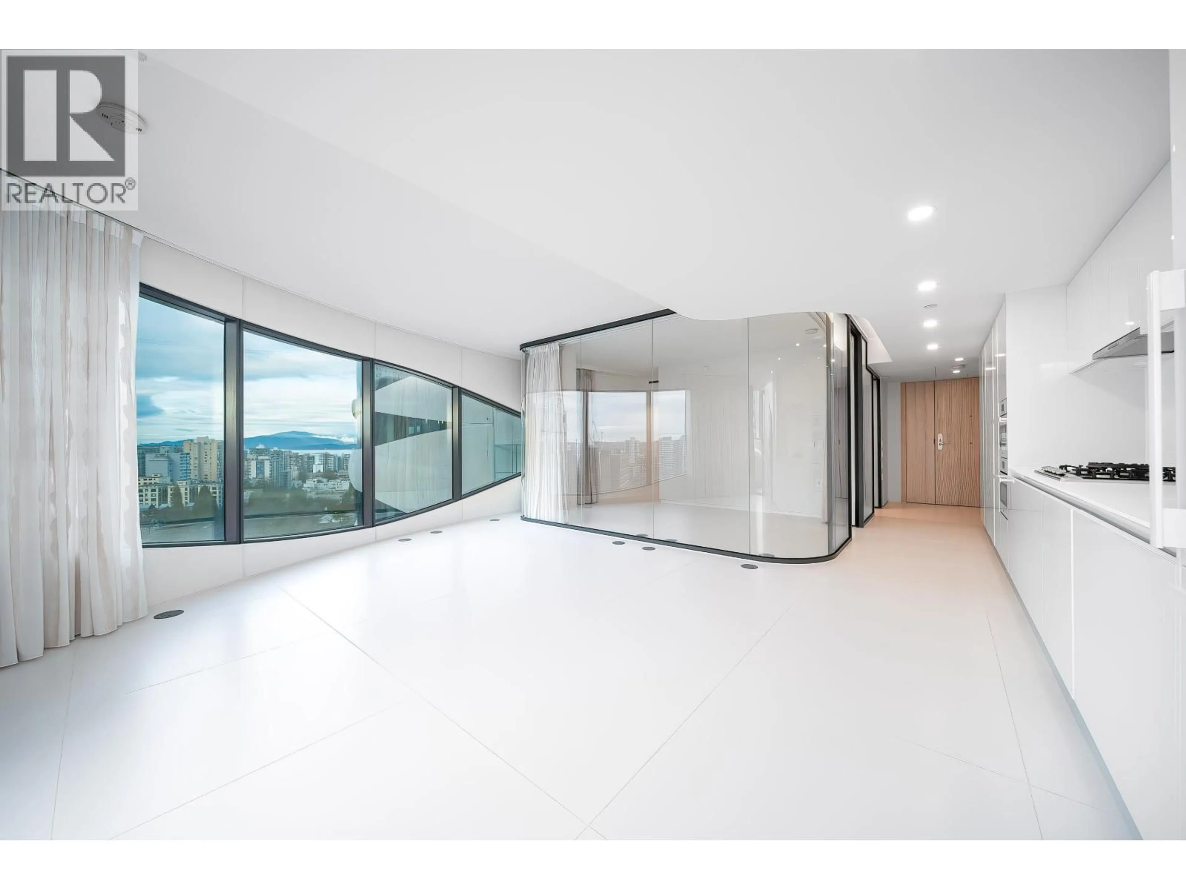 Indoor foyer for 1703 - 1033 NELSON STREET, Vancouver British Columbia V6E0E5