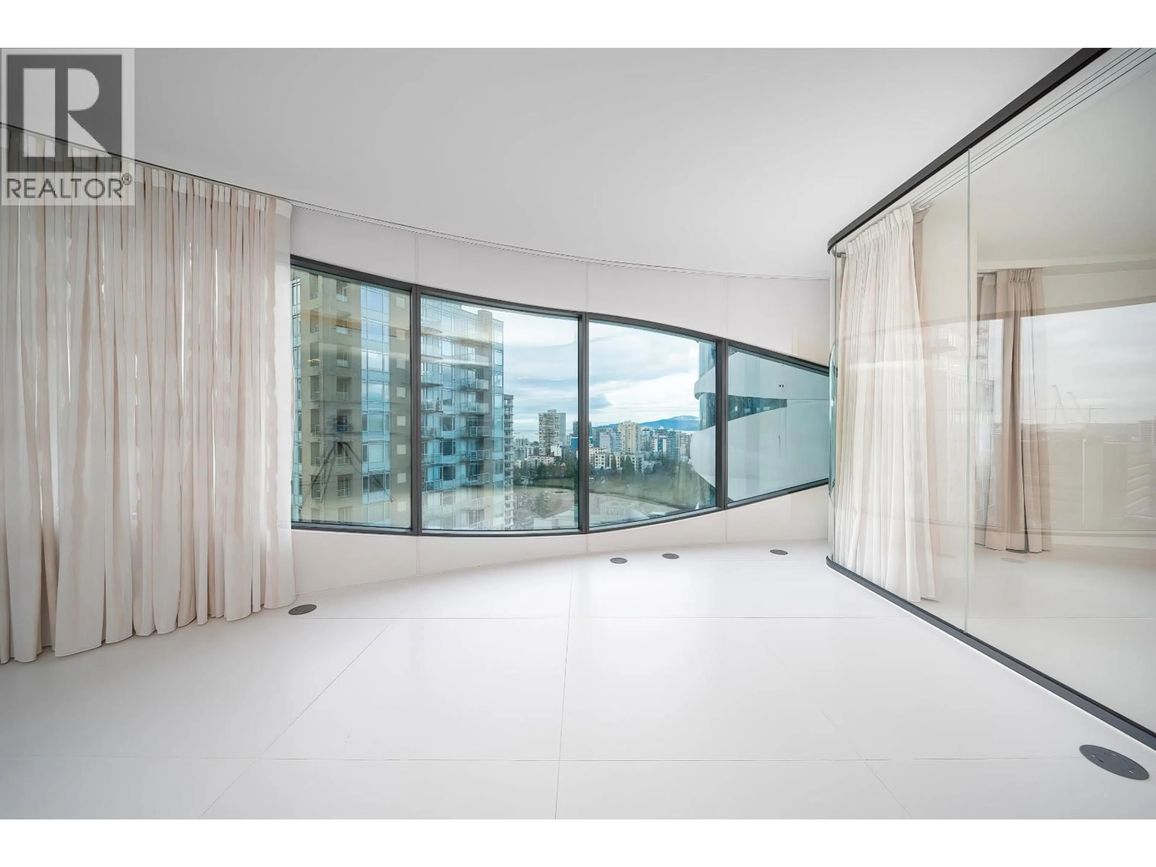 Unknown for 1703 - 1033 NELSON STREET, Vancouver British Columbia V6E0E5