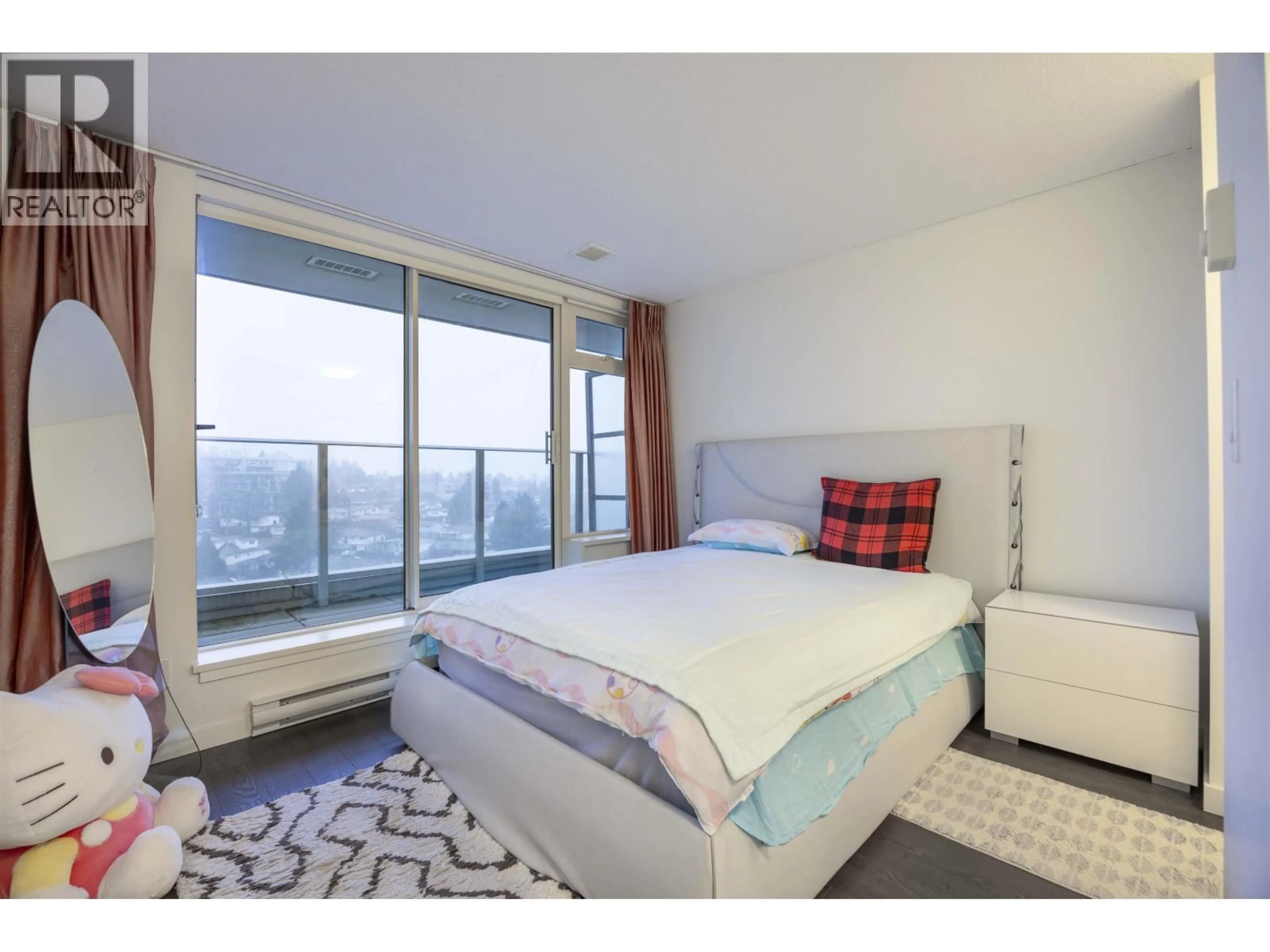 Bedroom with bed, unknown for 1108 - 5470 ORMIDALE STREET, Vancouver British Columbia V5R0G6