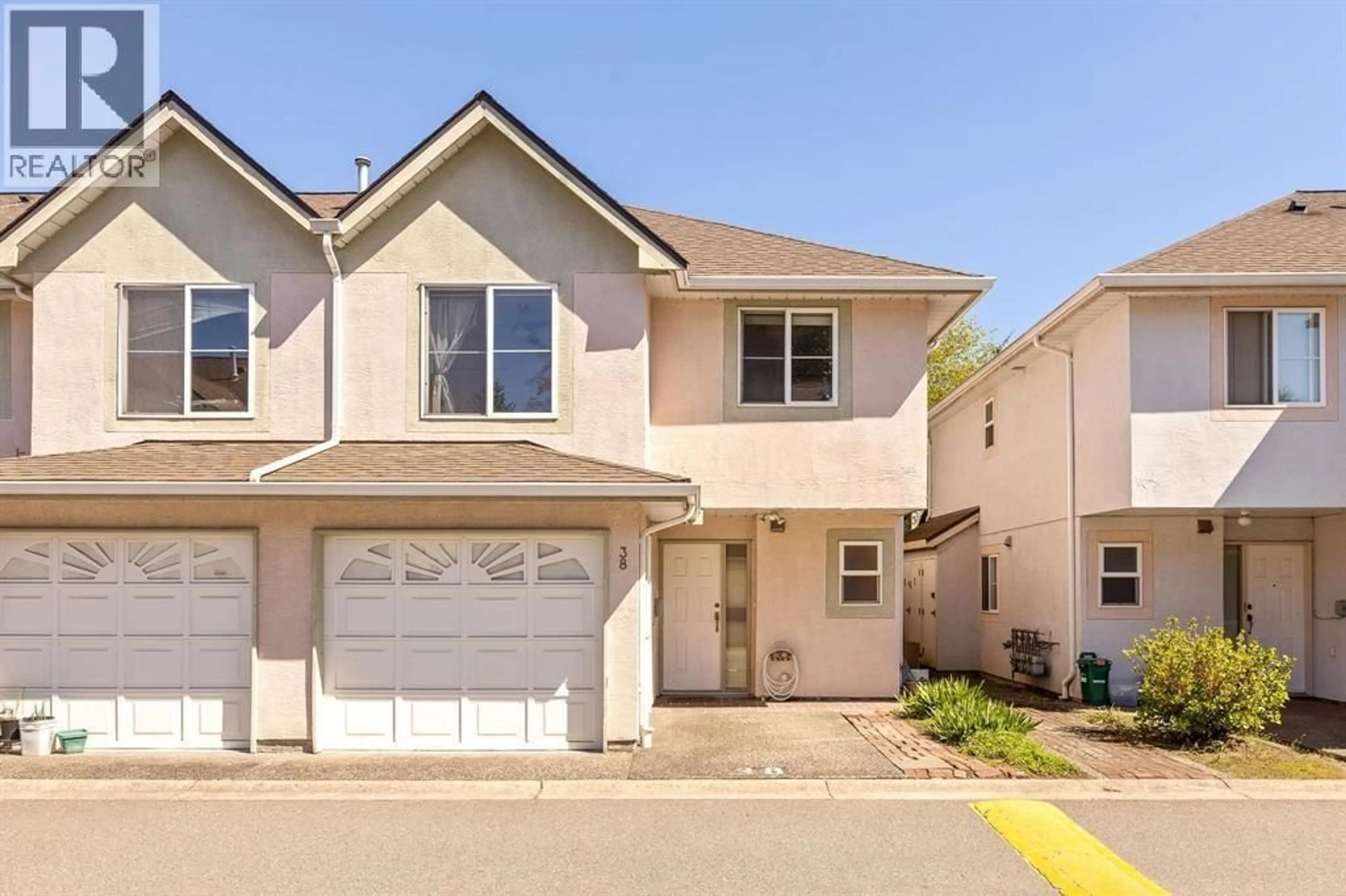 Home with vinyl exterior material, street for 38 - 10080 KILBY DRIVE, Richmond British Columbia V6X3W2