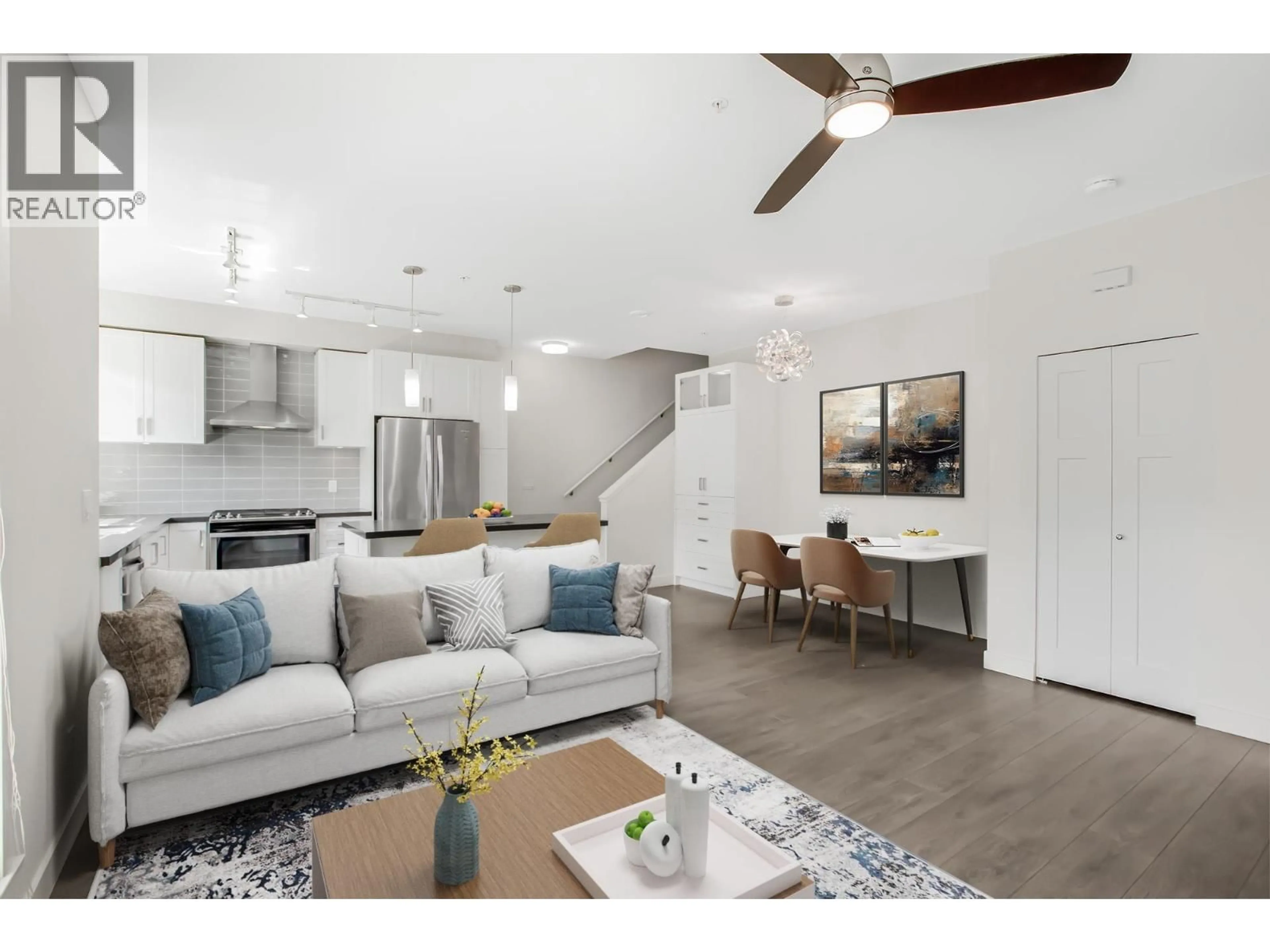 Living room with furniture, wood/laminate floor for 141 - 11305 240 STREET, Maple Ridge British Columbia V2W0J1