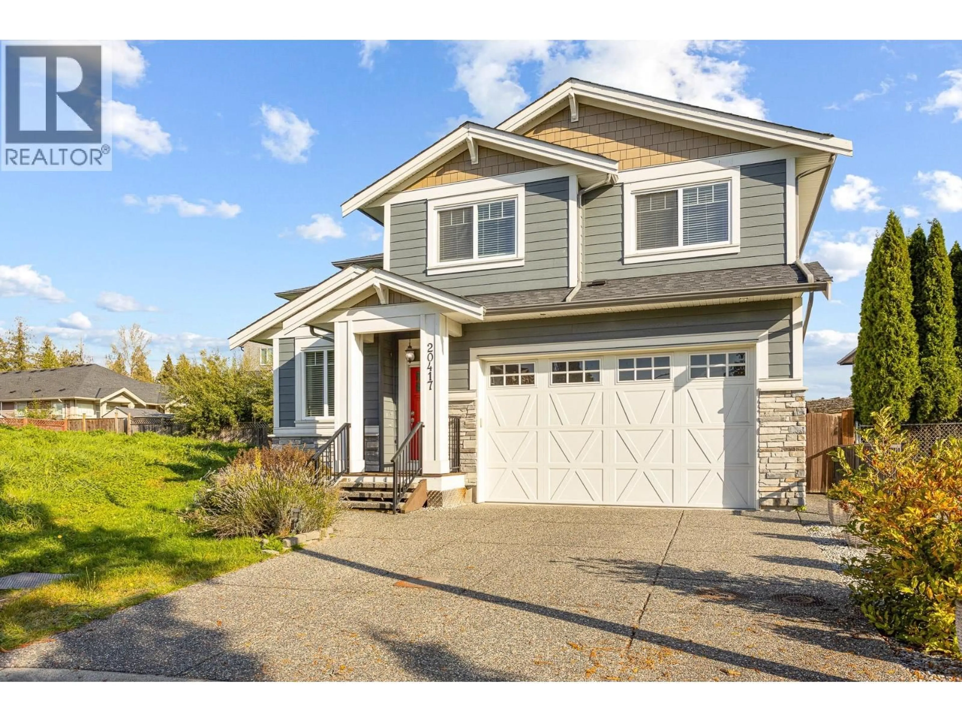 Home with vinyl exterior material, street for 20417 HARTNELL AVENUE, Maple Ridge British Columbia V2X2Z5