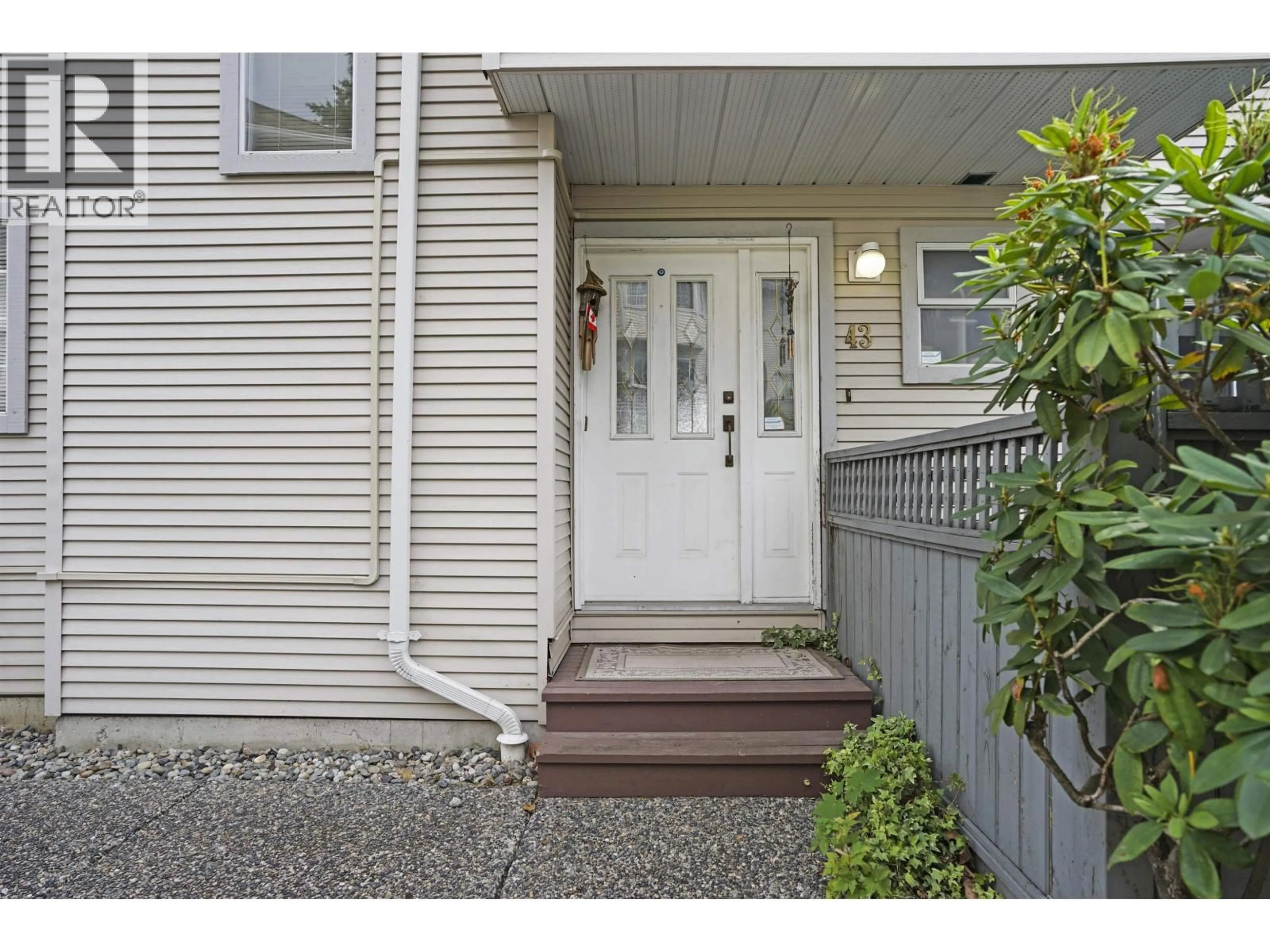 Indoor entryway for 43 - 1216 JOHNSON STREET, Coquitlam British Columbia V3B4T2