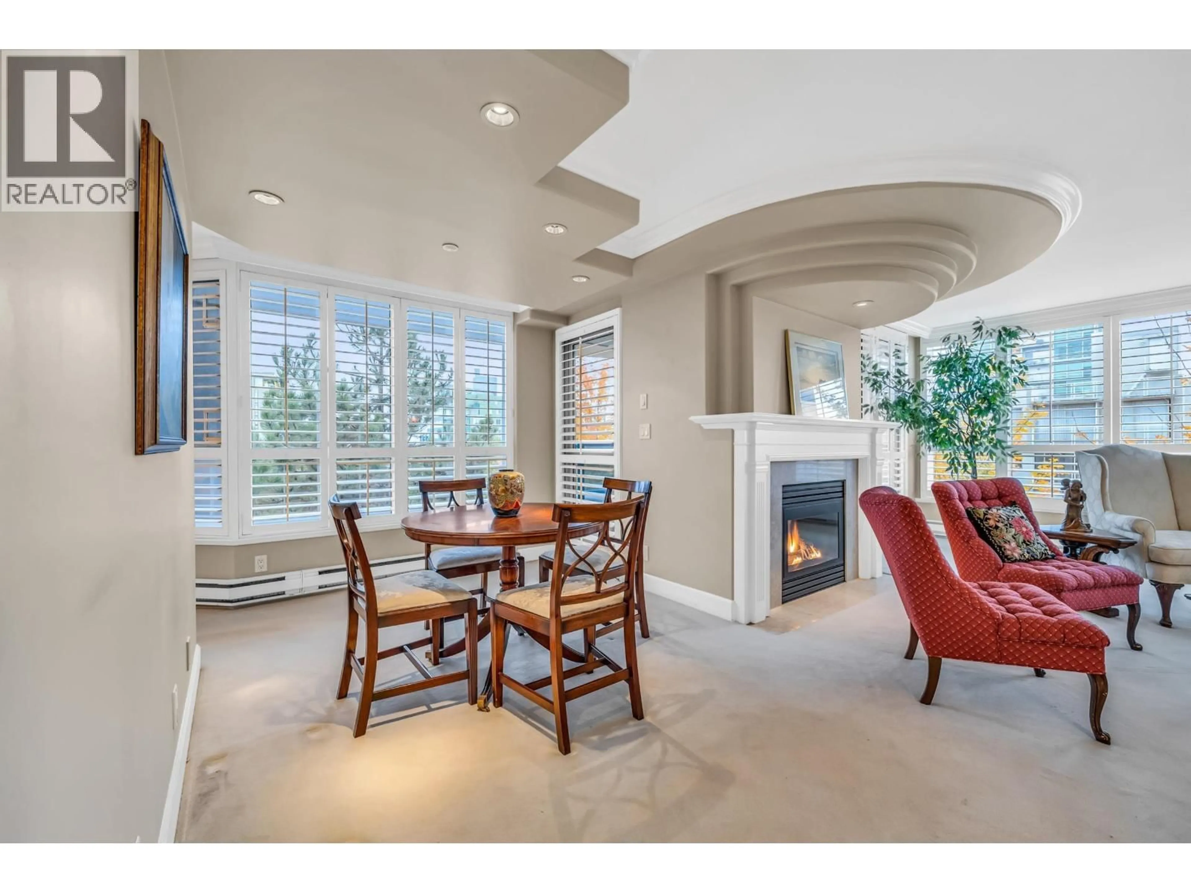Unknown for 6 - 1350 14TH AVENUE, Vancouver British Columbia V6H1R1