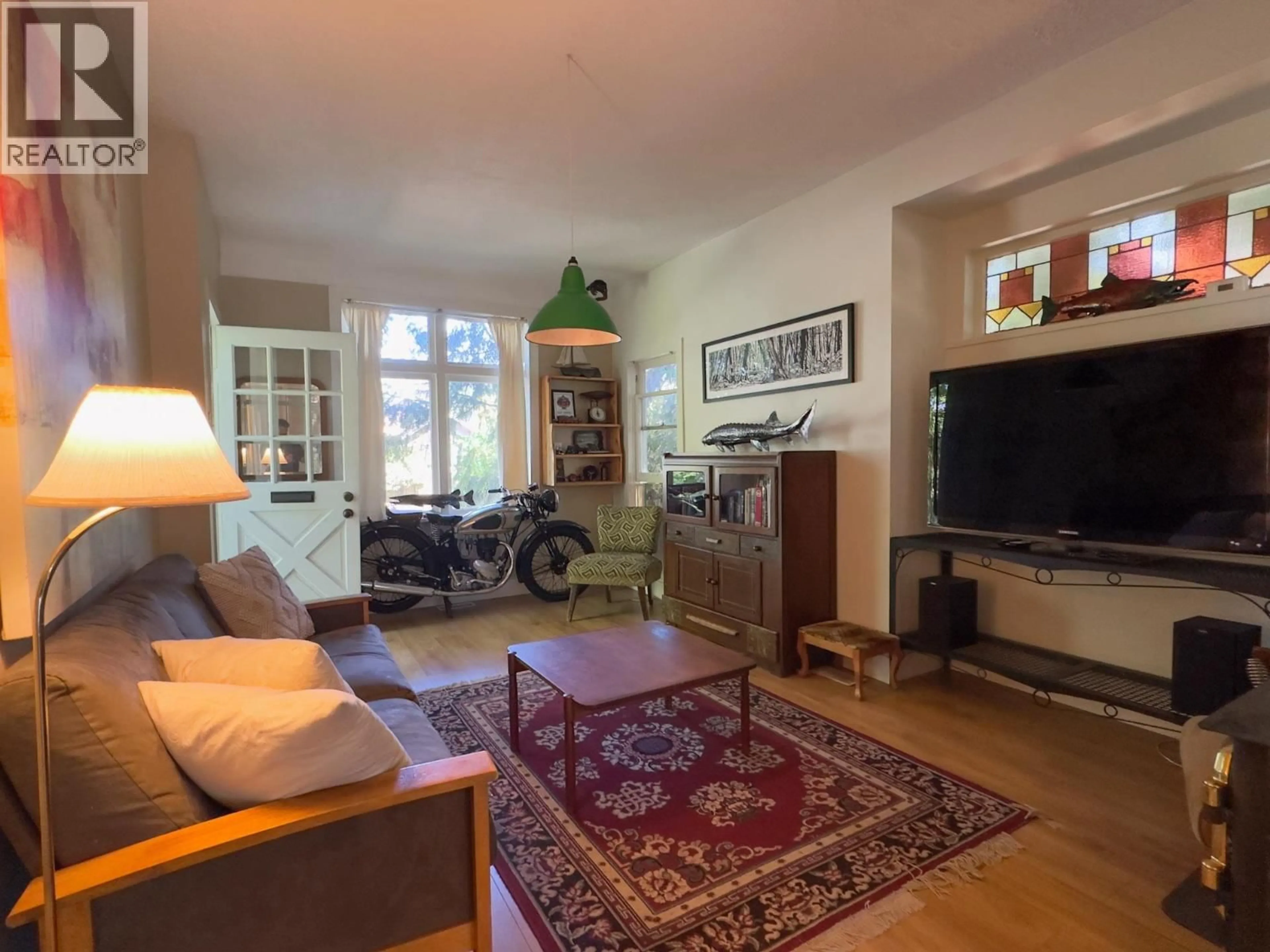 Living room with furniture, unknown for 3336 GEORGIA STREET, Vancouver British Columbia V5K2L4