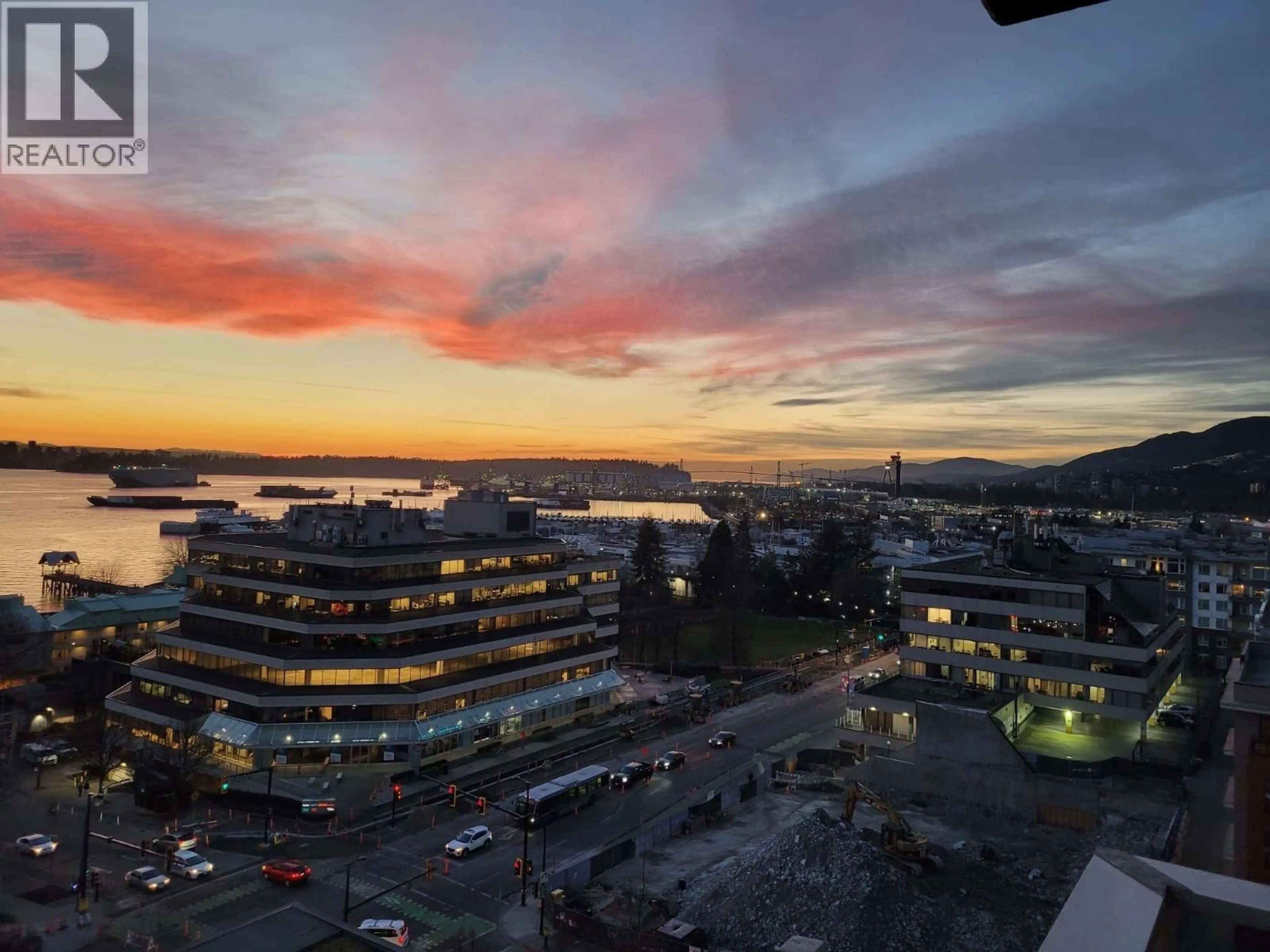 Blurry image for 1012 - 175 1ST STREET, North Vancouver British Columbia V7M3N9
