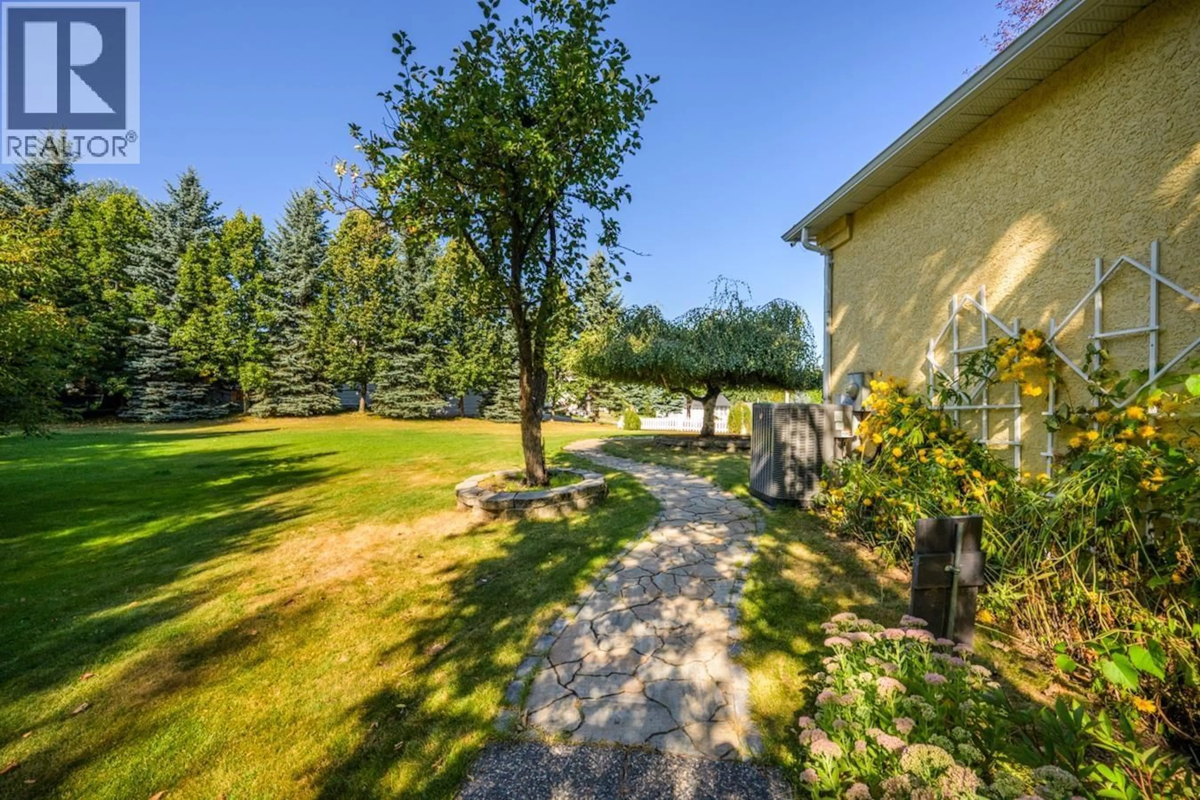 Patio, unknown for 2667 HEWLETT COURT, Prince George British Columbia V2N5H4