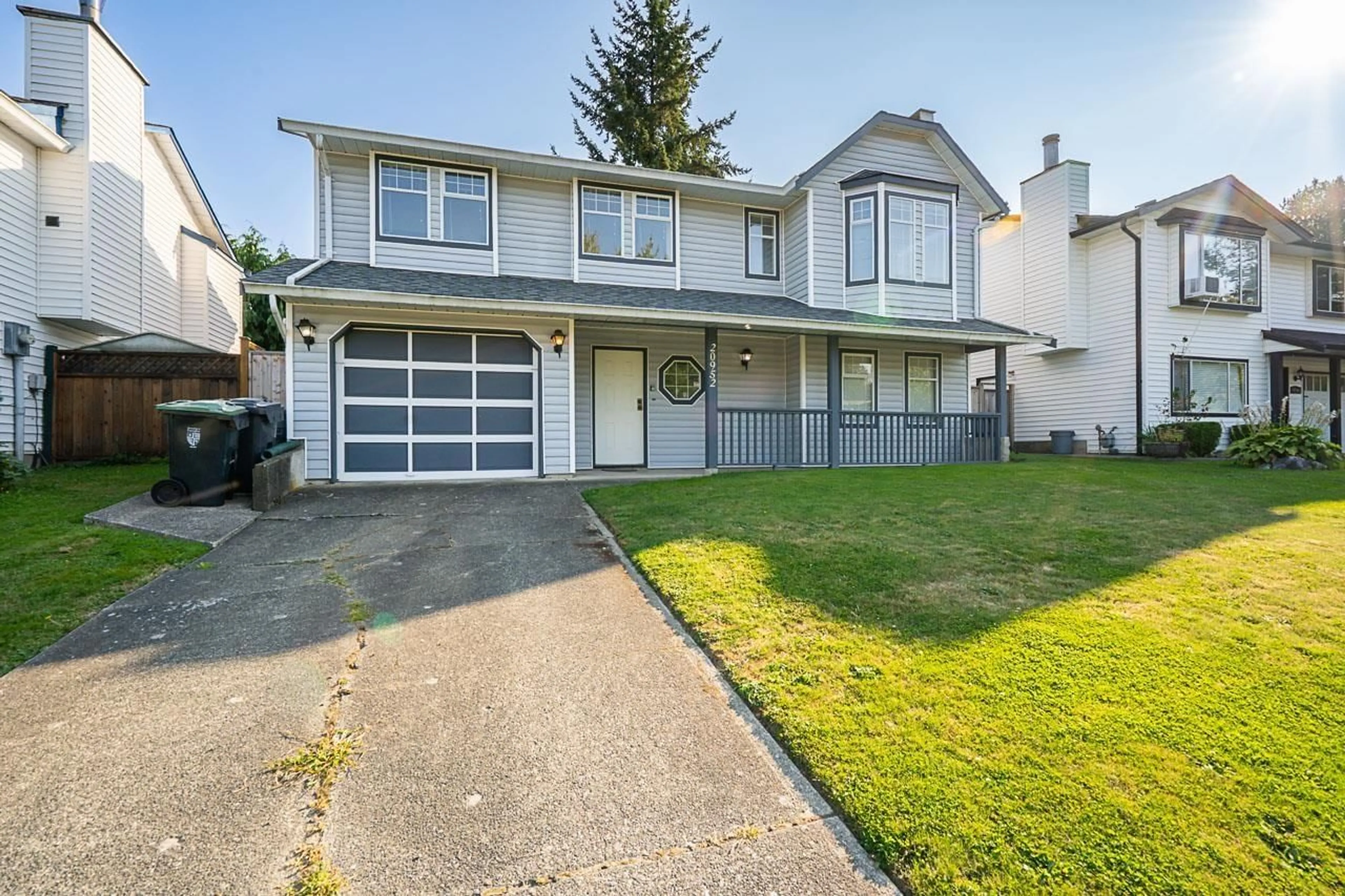 Home with vinyl exterior material, street for 20952 94B, Langley British Columbia V1M1X6