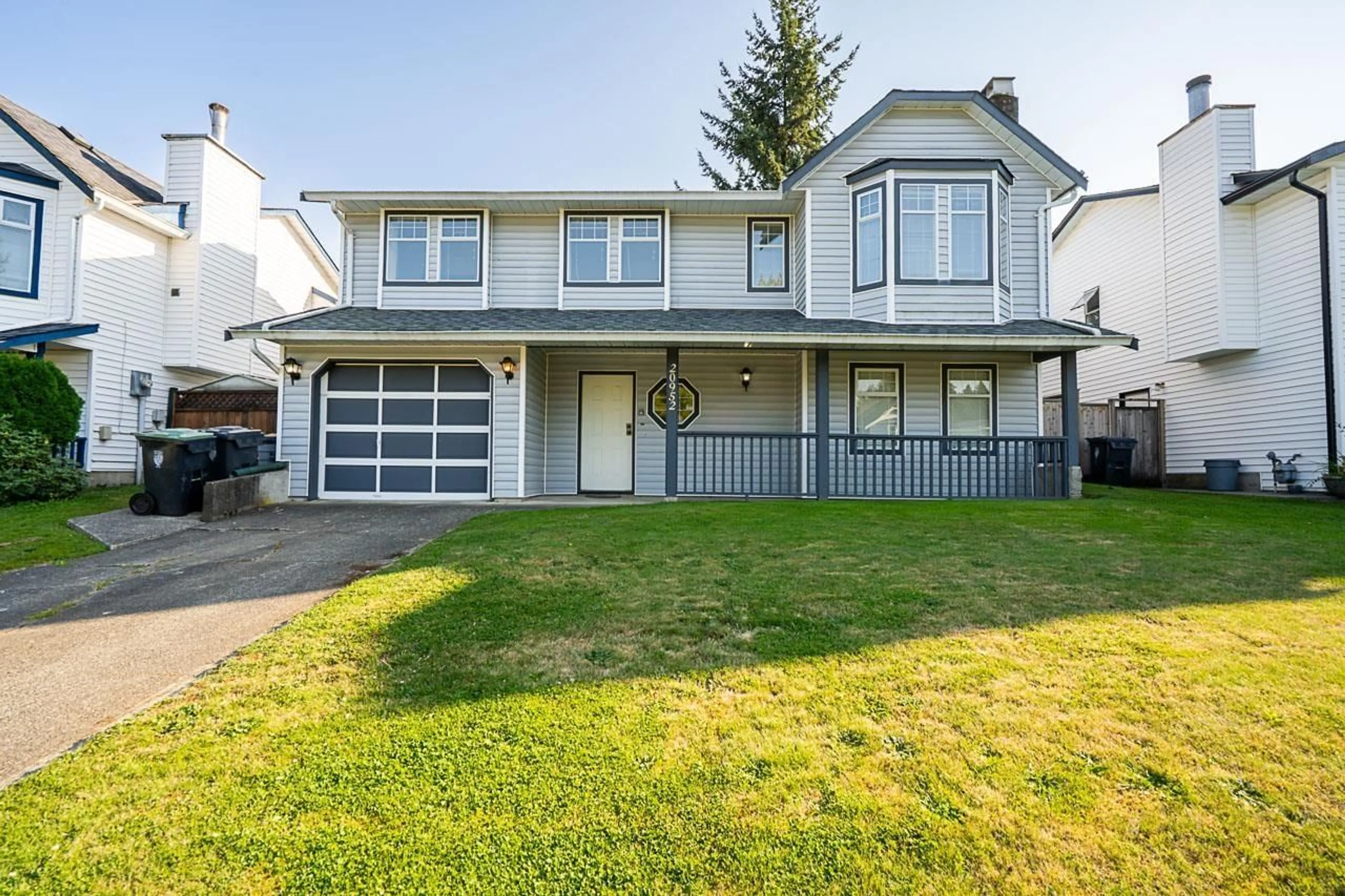 Home with vinyl exterior material, street for 20952 94B, Langley British Columbia V1M1X6