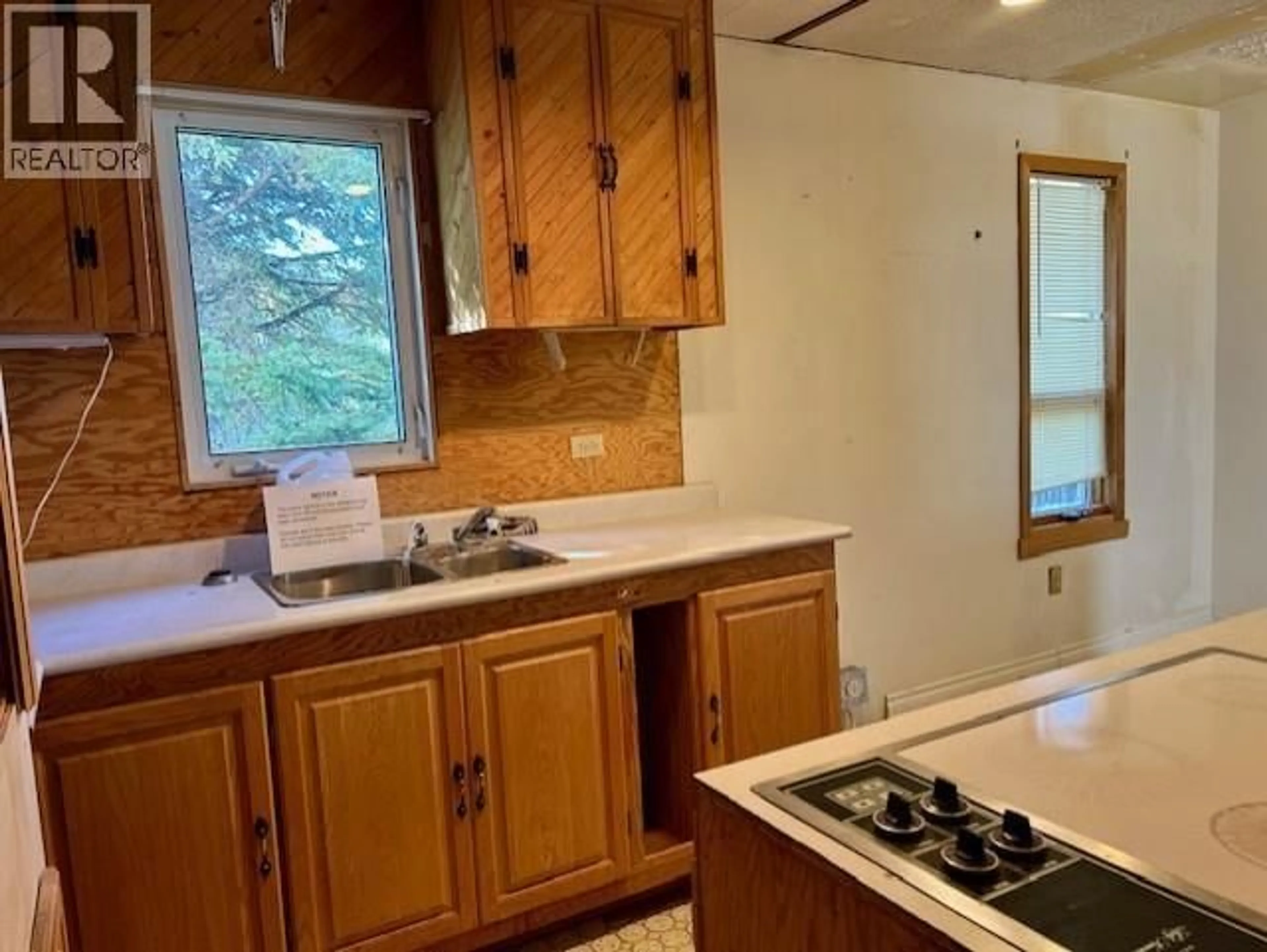 Standard kitchen, unknown for 5424 52 STREET, Fort Nelson British Columbia V0C1R0